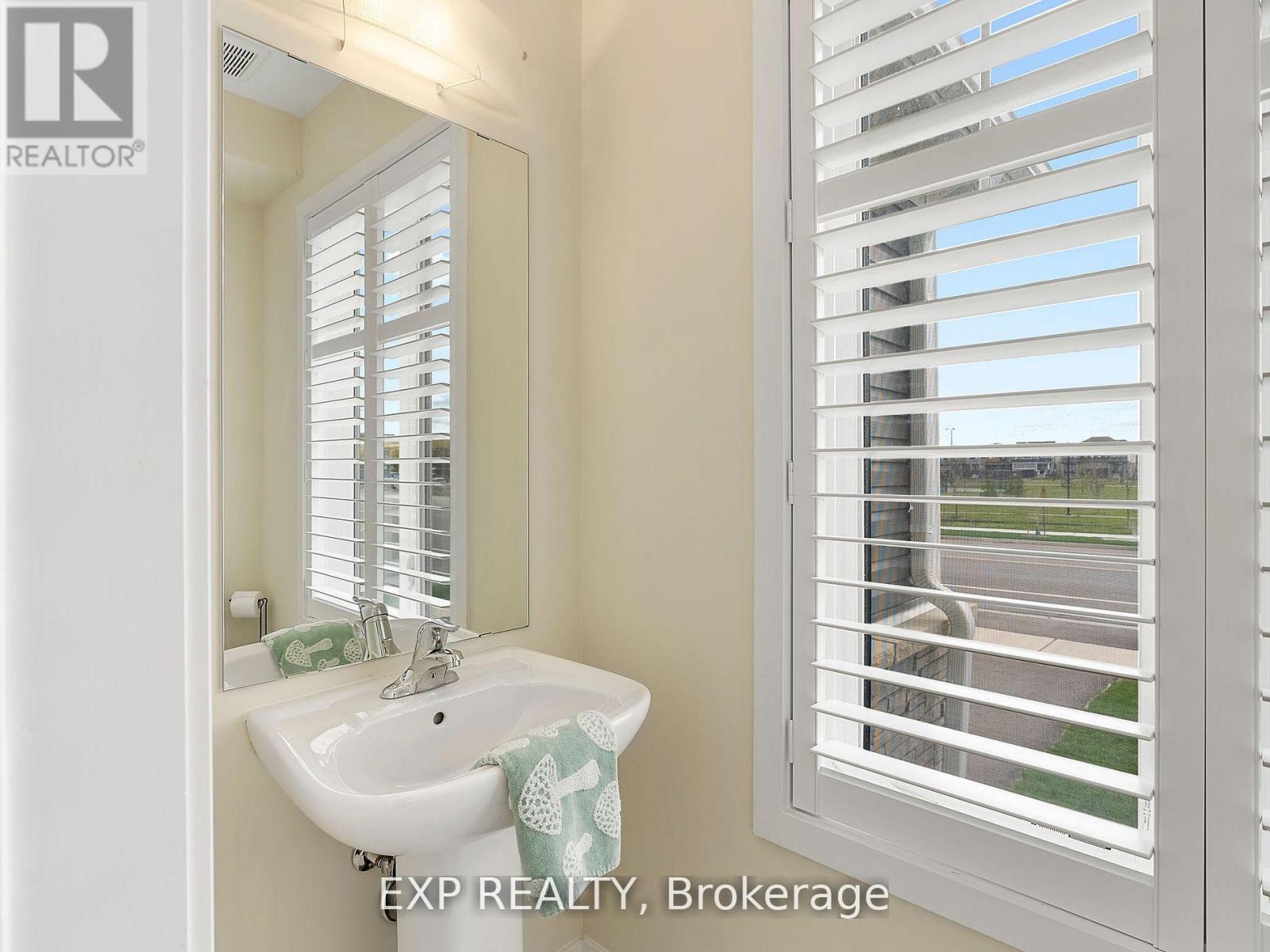 170 Whithorn Crescent, Haldimand, Ontario  N3W 0G7 - Photo 6 - X12778736