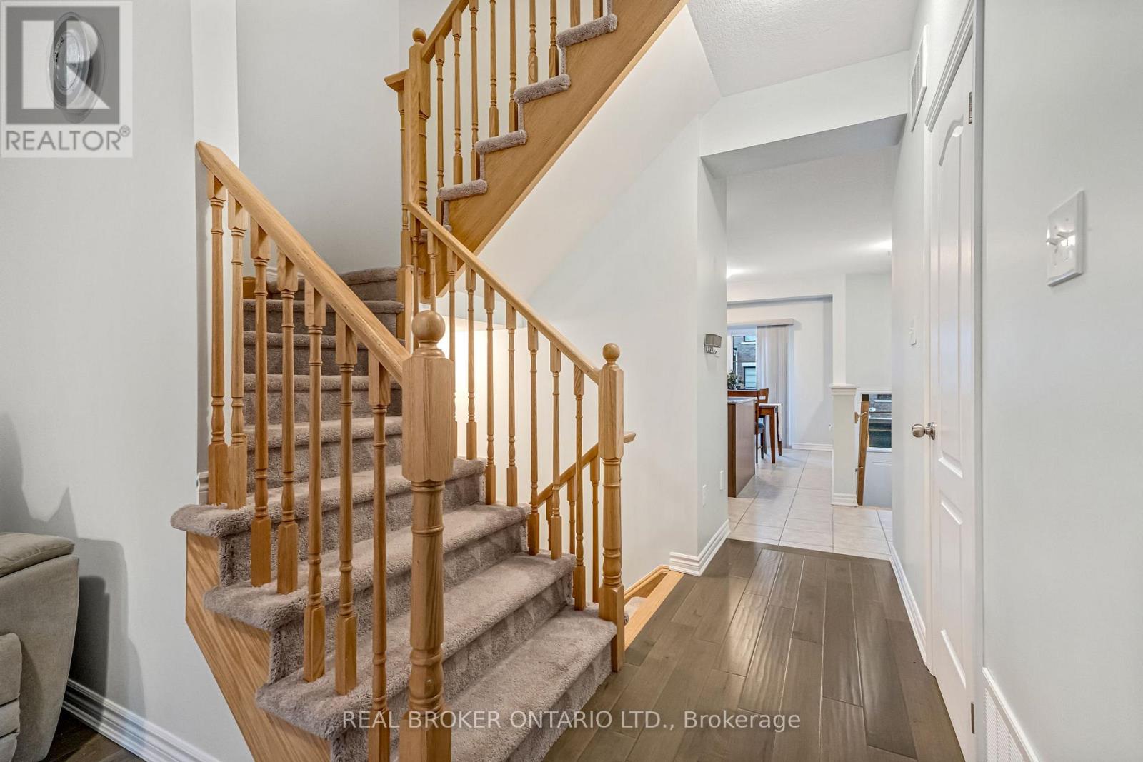 21 - 383 Dundas Street E, Hamilton (Waterdown), Ontario  L8B 1X6 - Photo 16 - X12778744