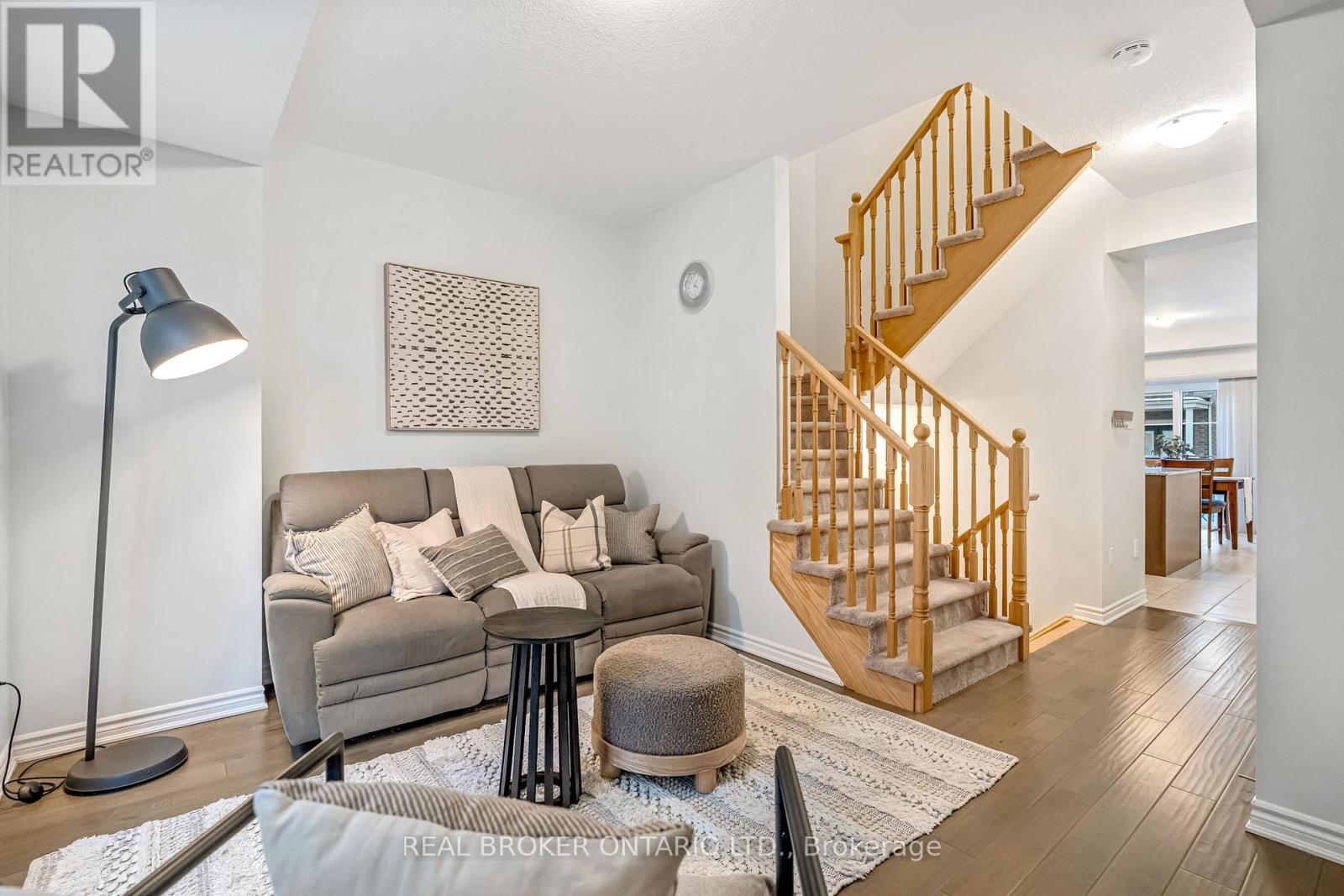 21 - 383 Dundas Street E, Hamilton (Waterdown), Ontario  L8B 1X6 - Photo 18 - X12778744