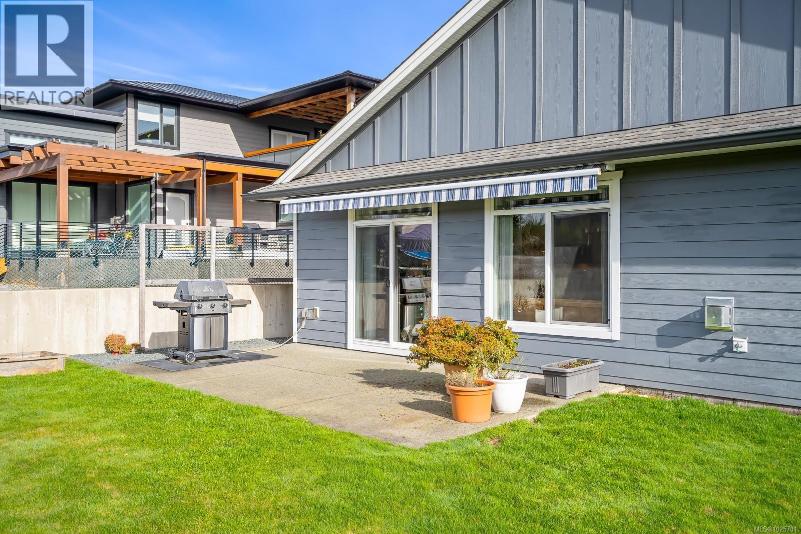 2479 Kentmere Ave, Cumberland, British Columbia  V0R 1S0 - Photo 10 - 1025701