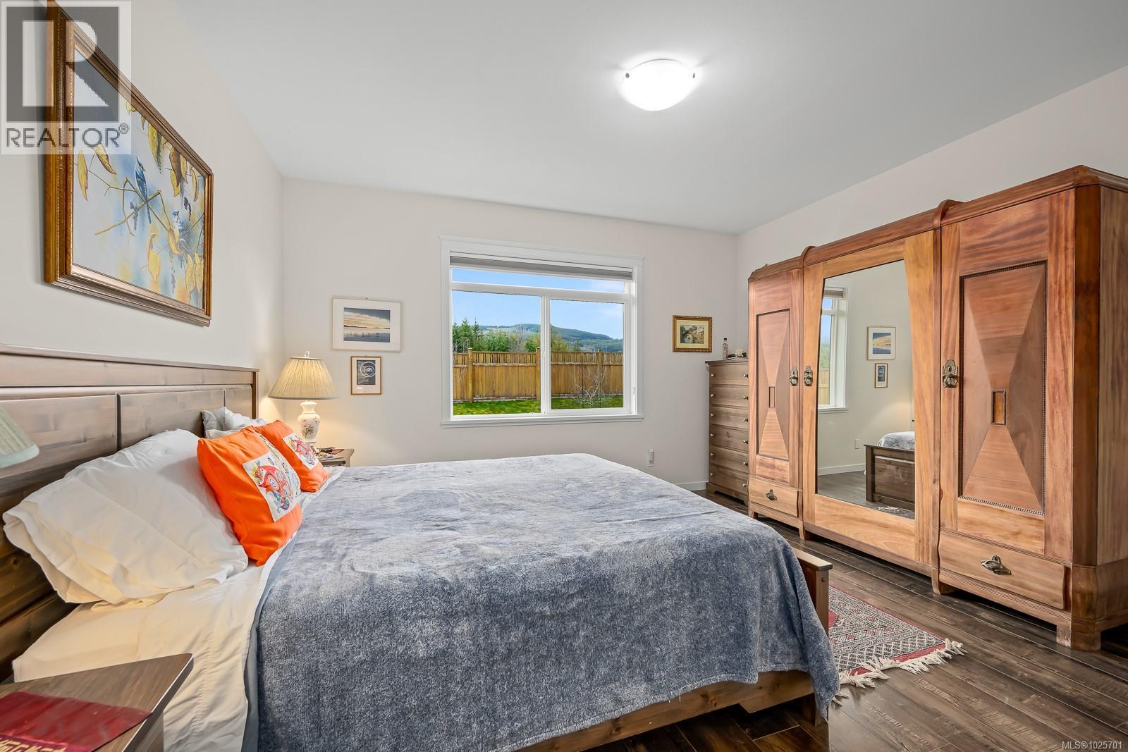 2479 Kentmere Ave, Cumberland, British Columbia  V0R 1S0 - Photo 38 - 1025701