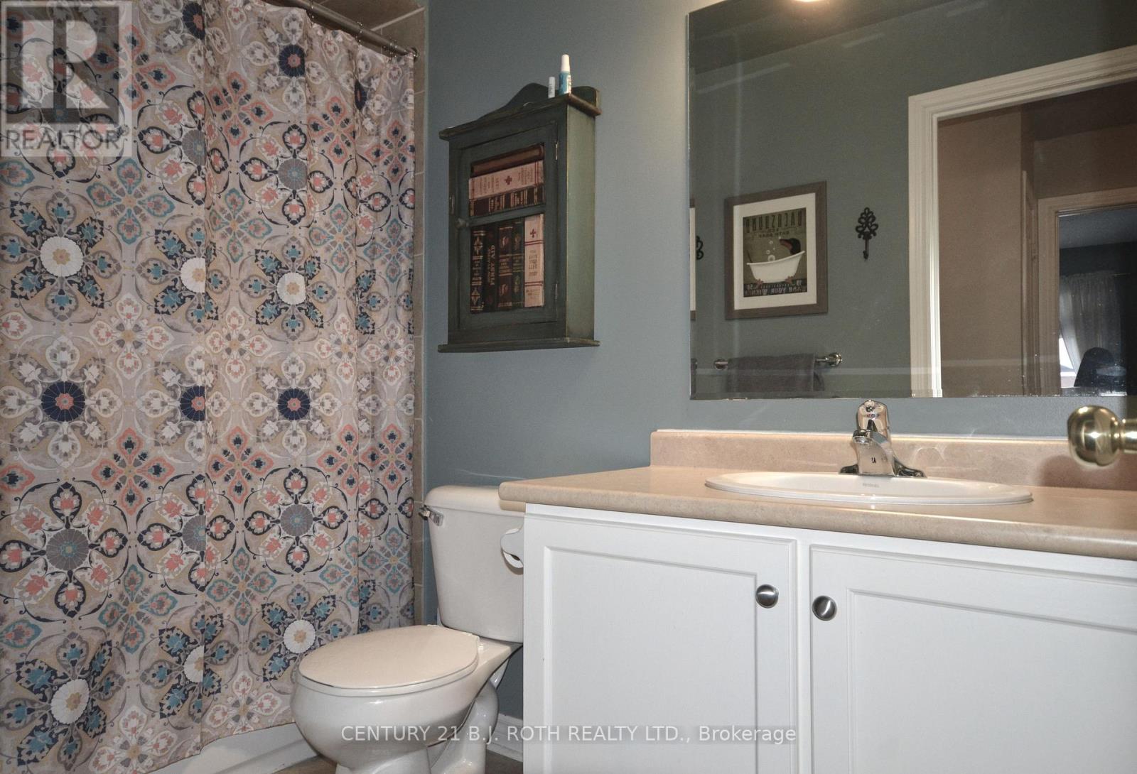 119 Metcalfe Drive, Bradford West Gwillimbury, Ontario  L3Z 3J2 - Photo 12 - N12777508