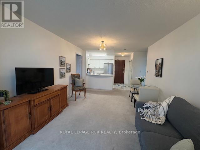 425 - 3 Ellesmere Street, Richmond Hill (Langstaff), Ontario  L4B 4N2 - Photo 9 - N12777106