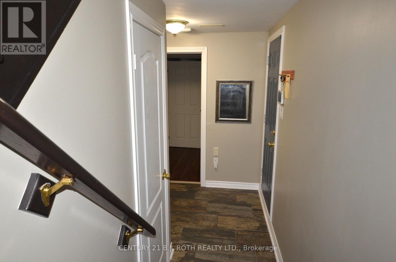 119 Metcalfe Drive, Bradford West Gwillimbury, Ontario  L3Z 3J2 - Photo 17 - N12777508