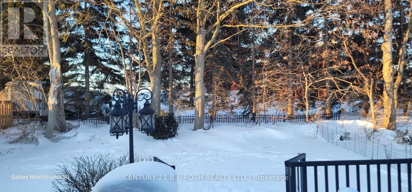 119 Metcalfe Drive, Bradford West Gwillimbury, Ontario  L3Z 3J2 - Photo 4 - N12777508