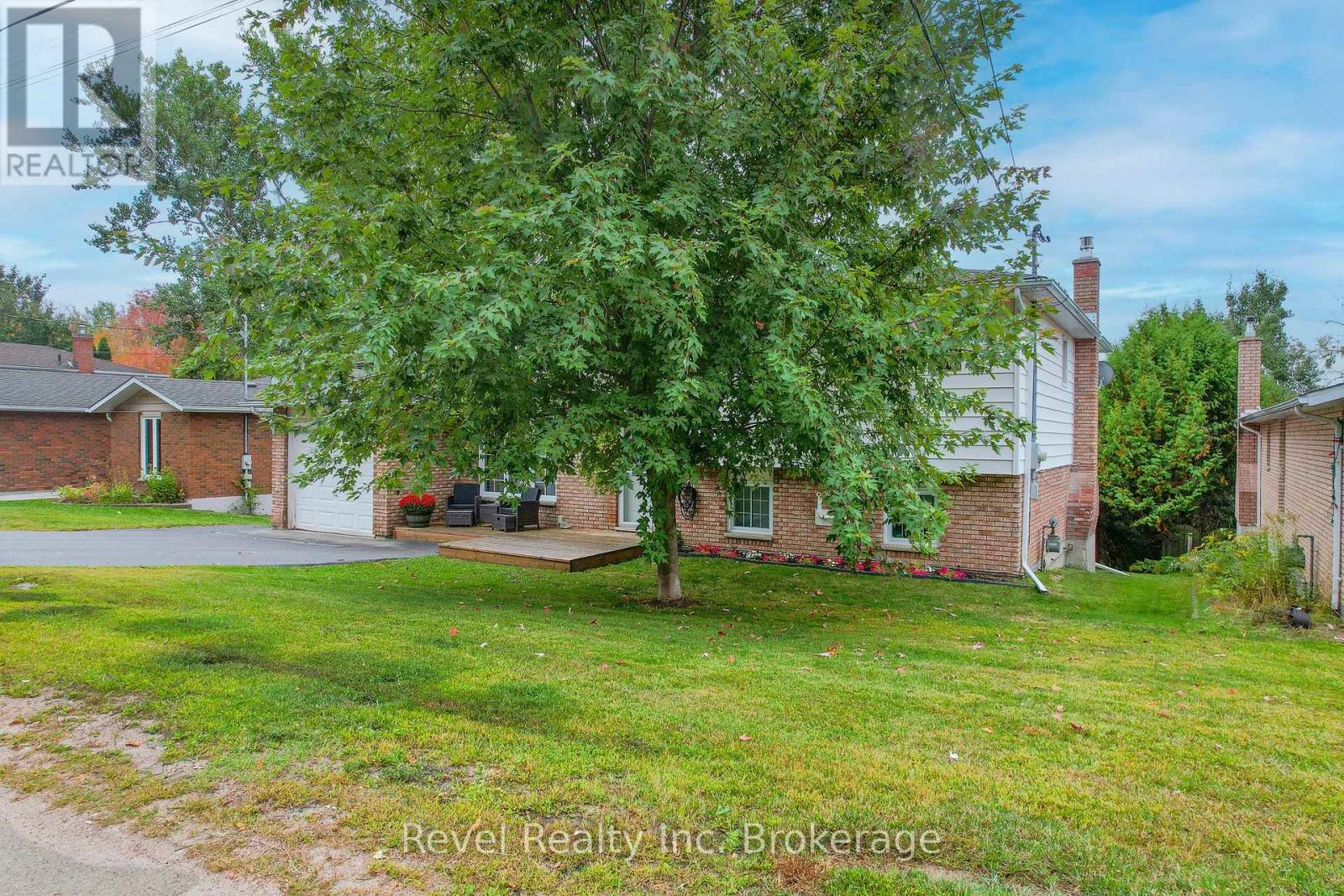 871 Ski Club Road, North Bay (Widdifield), Ontario  P1B 7R5 - Photo 37 - X12778816