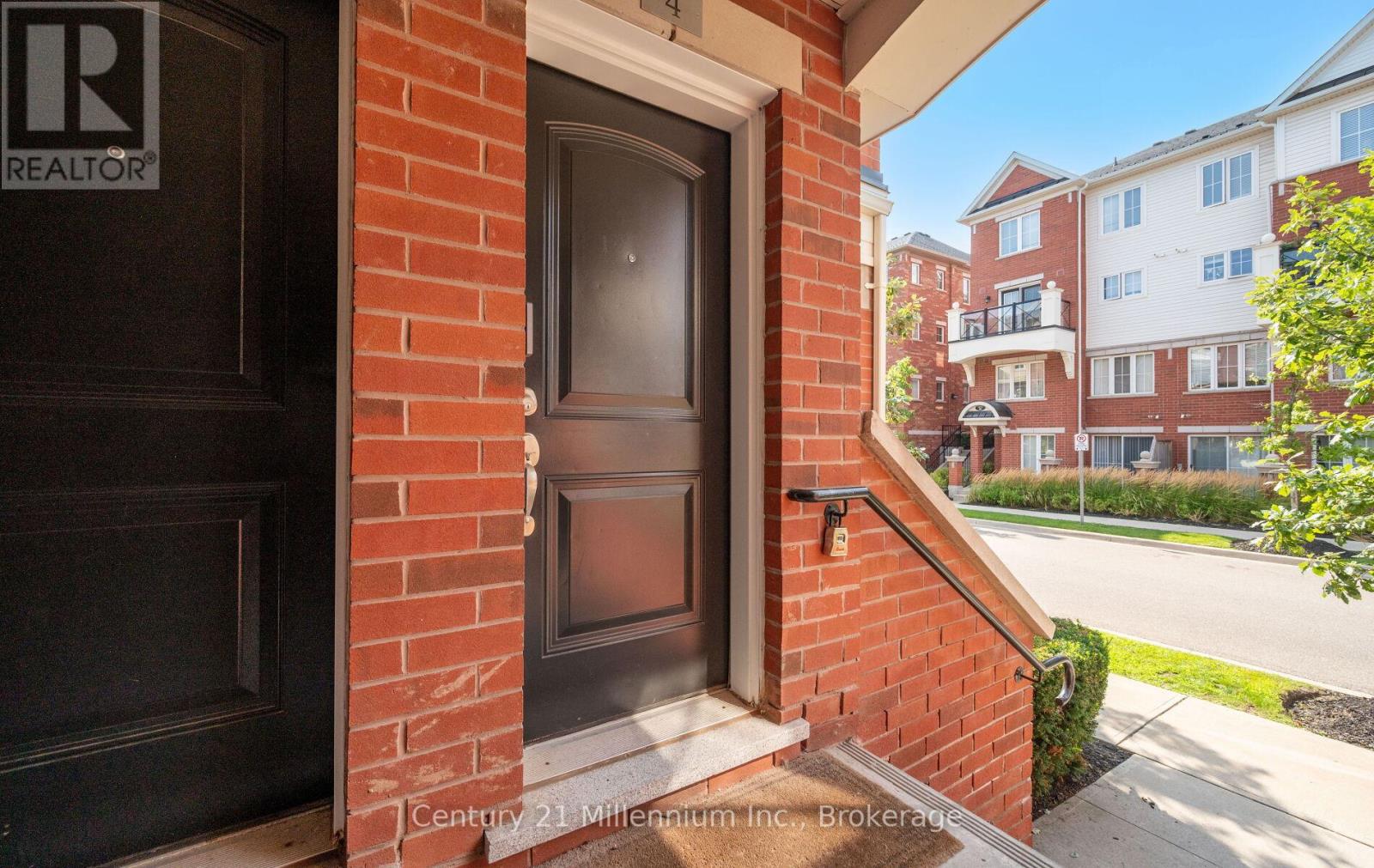 4 - 2460 Post Road, Oakville, Ontario  L6H 0J2 - Photo 6 - W12778778