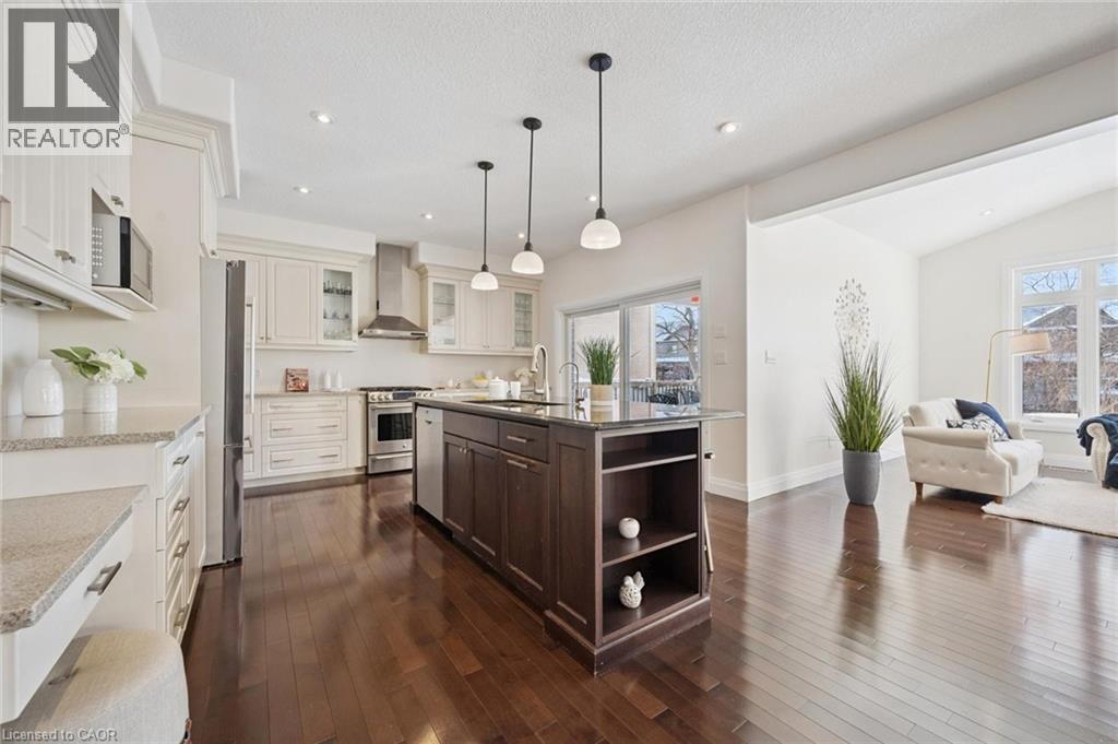 556 Netherwood Crescent, Kitchener, Ontario  N2P 0B8 - Photo 8 - 40801090