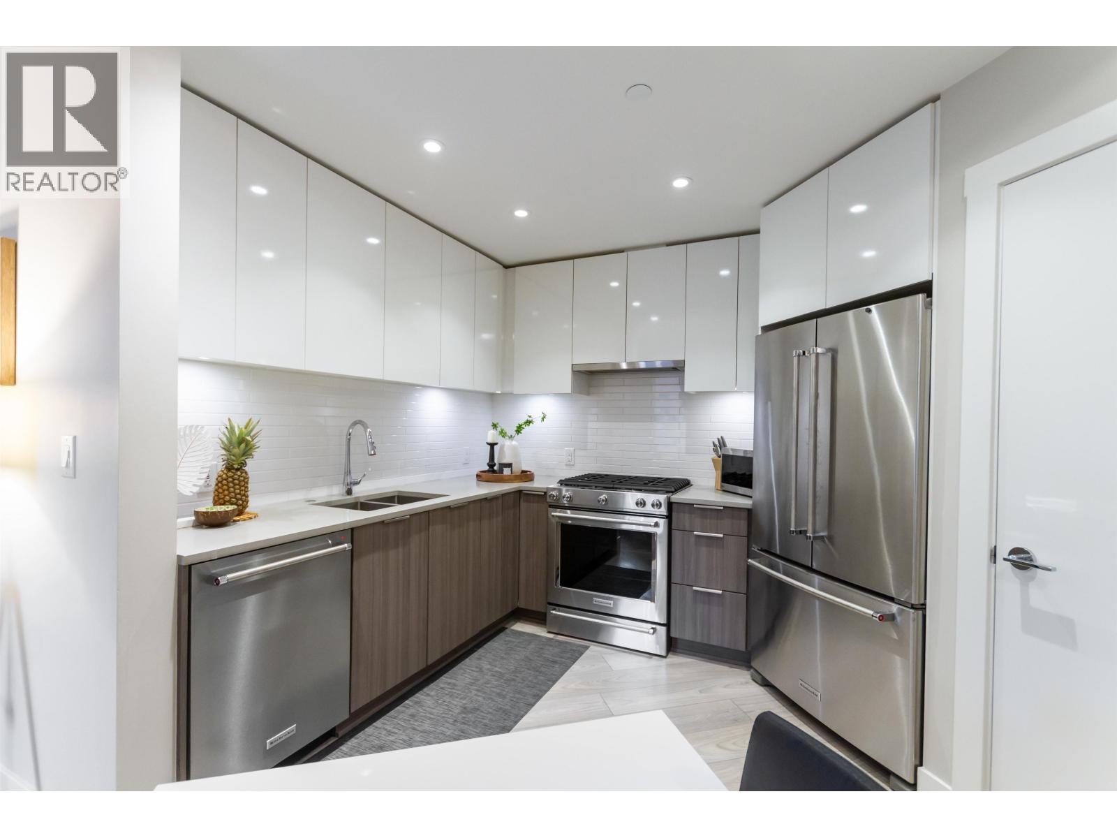 Listing Picture 9 of 32 : 513 3588 SAWMILL CRESCENT, Vancouver / 溫哥華 - 魯藝地產 Yvonne Lu Group - MLS Medallion Club Member