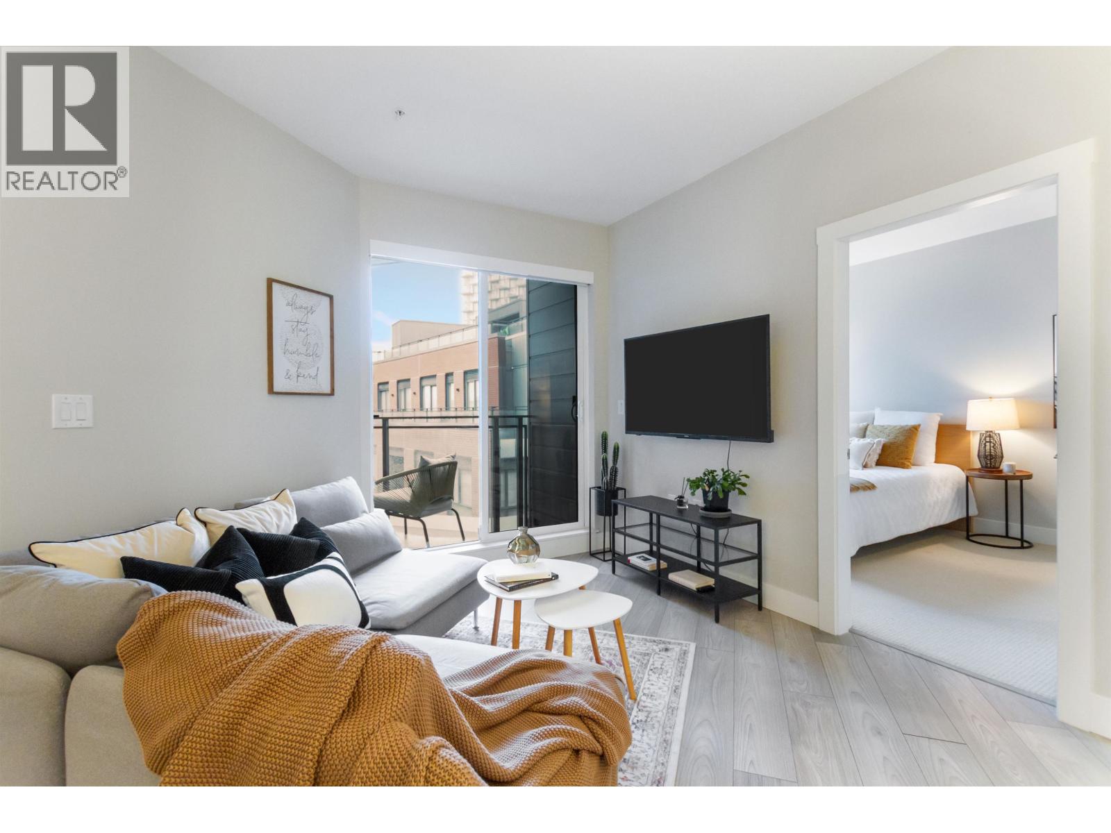 Listing Picture 3 of 32 : 513 3588 SAWMILL CRESCENT, Vancouver / 溫哥華 - 魯藝地產 Yvonne Lu Group - MLS Medallion Club Member