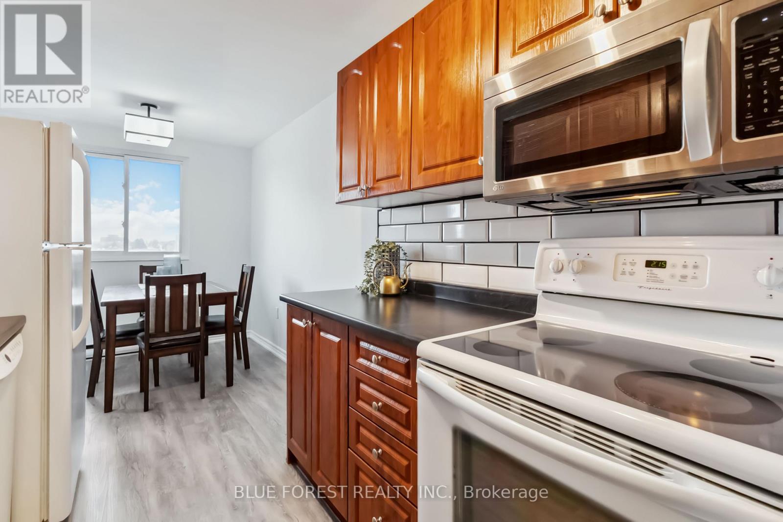 501 - 1100 Jalna Boulevard, London South, Ontario  N6E 2M2 - Photo 11 - X12778788