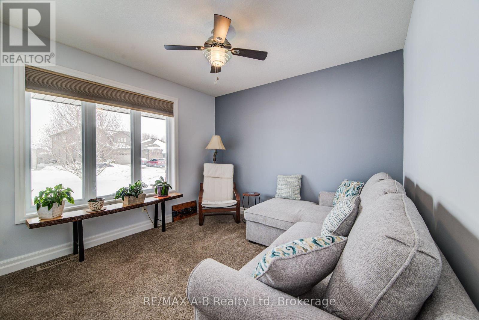 199 Liebler Street, East Zorra-Tavistock, Ontario  N0B 2R0 - Photo 7 - X12778842