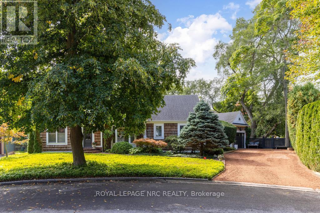 7 Christopher Street, Niagara-On-The-Lake, Ontario  L0S 1J0 - Photo 48 - X12778840