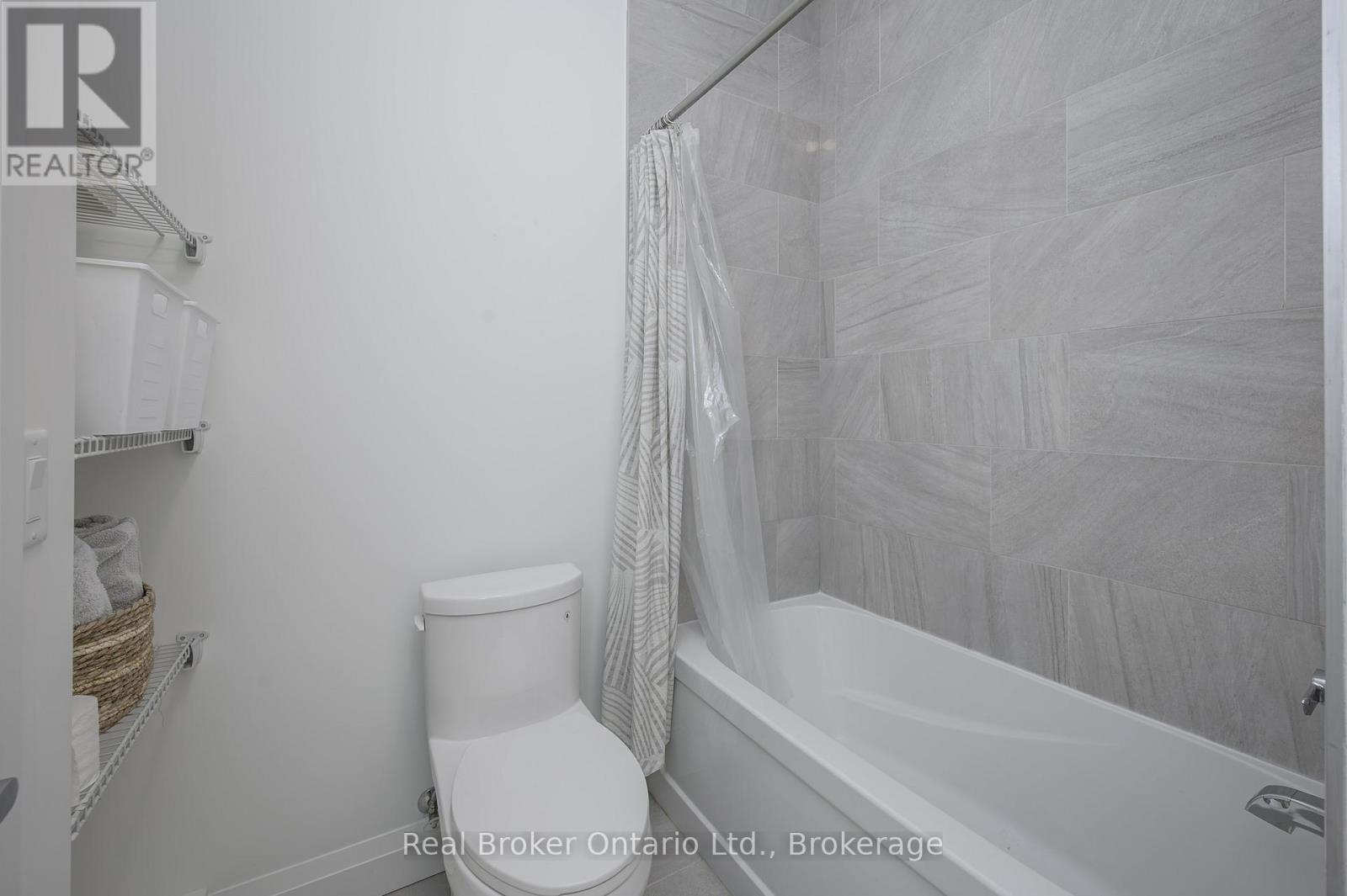 107 - 30 Hamilton Street S, Hamilton (Waterdown), Ontario  L8B 1V8 - Photo 11 - X12778866