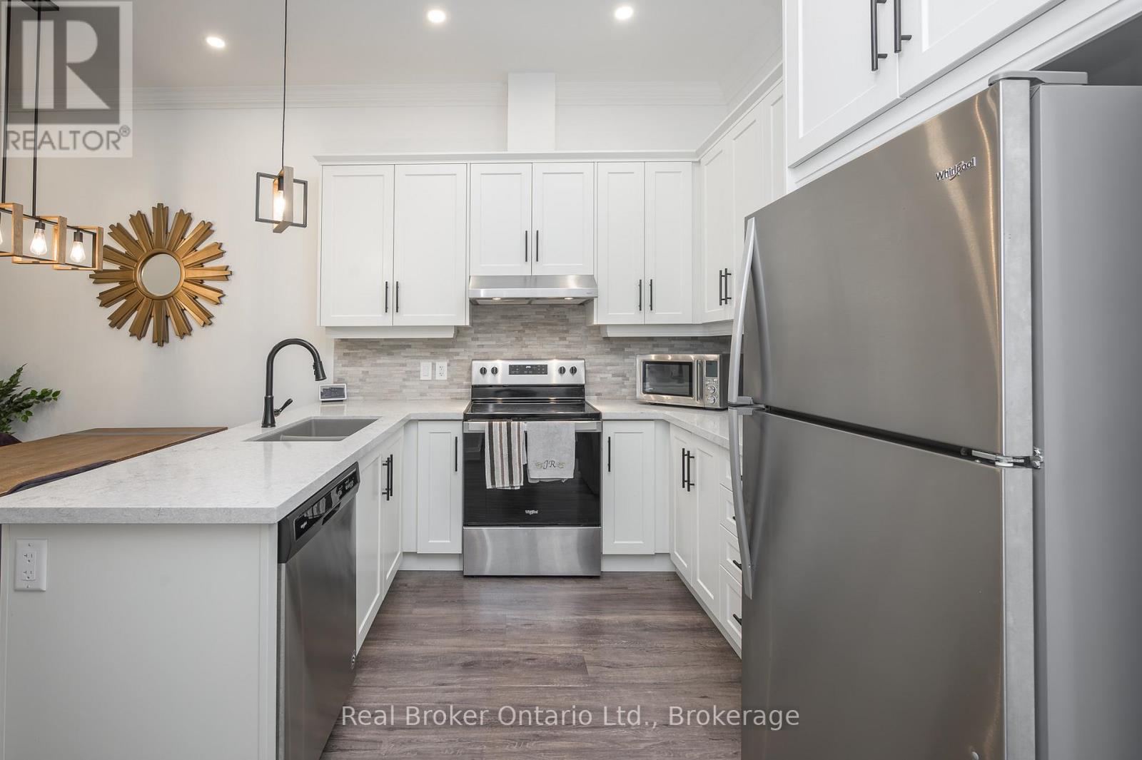 107 - 30 Hamilton Street S, Hamilton (Waterdown), Ontario  L8B 1V8 - Photo 21 - X12778866