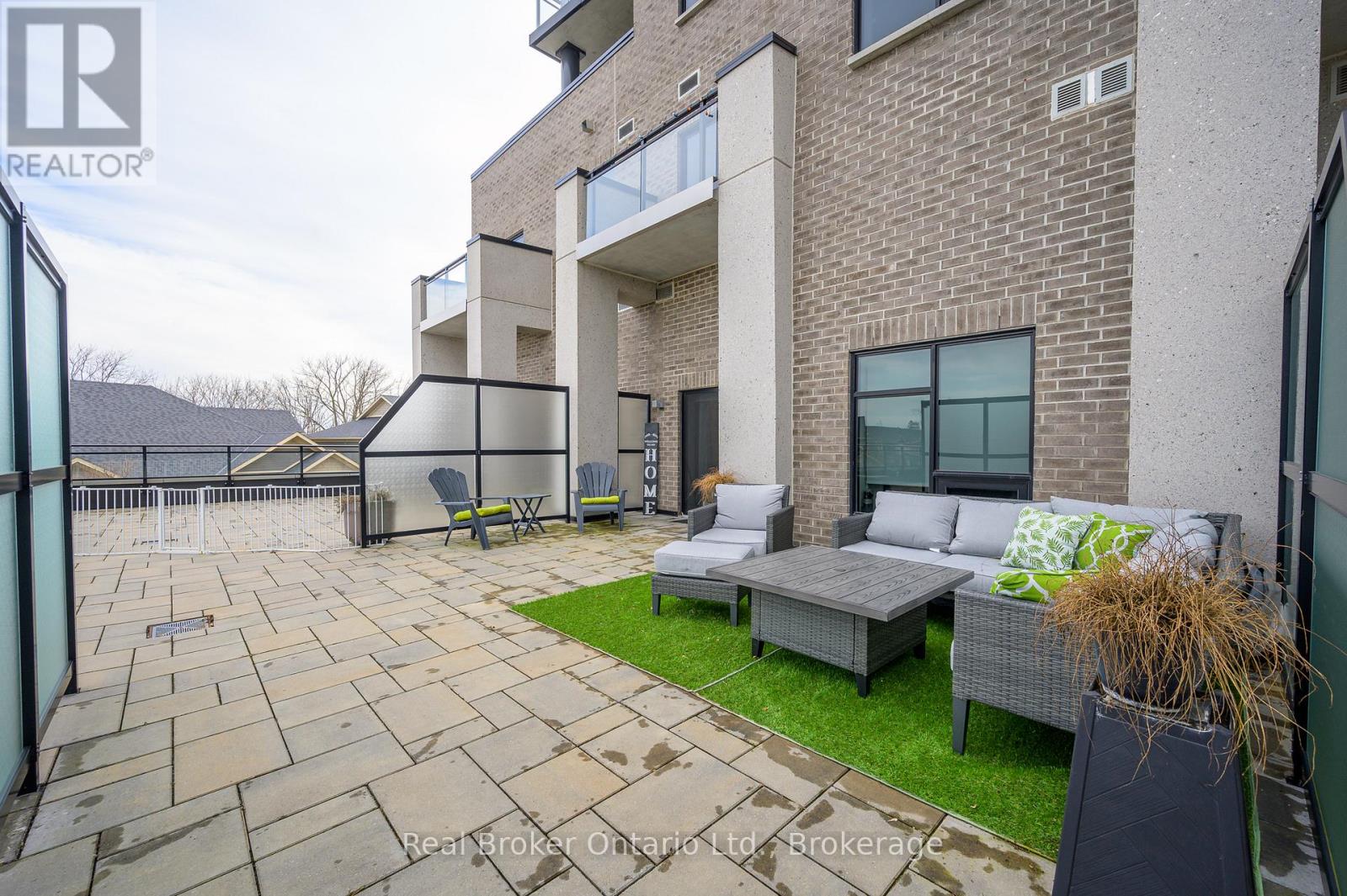 107 - 30 Hamilton Street S, Hamilton (Waterdown), Ontario  L8B 1V8 - Photo 31 - X12778866