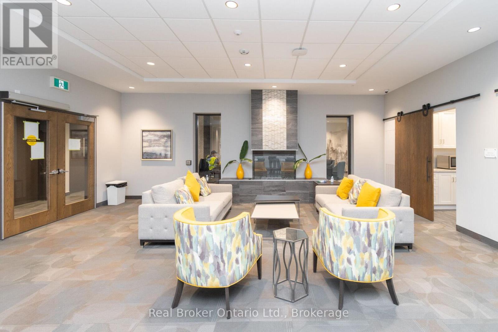 107 - 30 Hamilton Street S, Hamilton (Waterdown), Ontario  L8B 1V8 - Photo 38 - X12778866