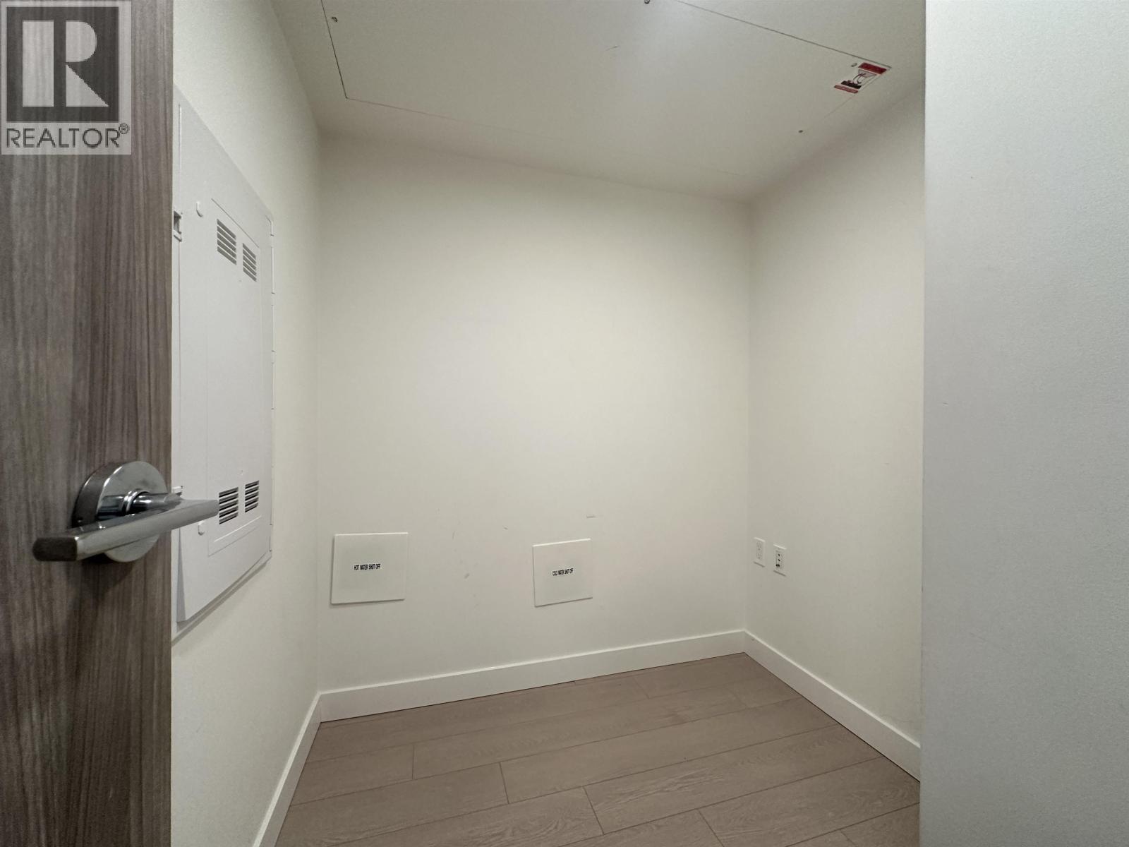 1009 455 Sw Marine Drive, Vancouver, British Columbia  V5X 0H3 - Photo 8 - R3088857