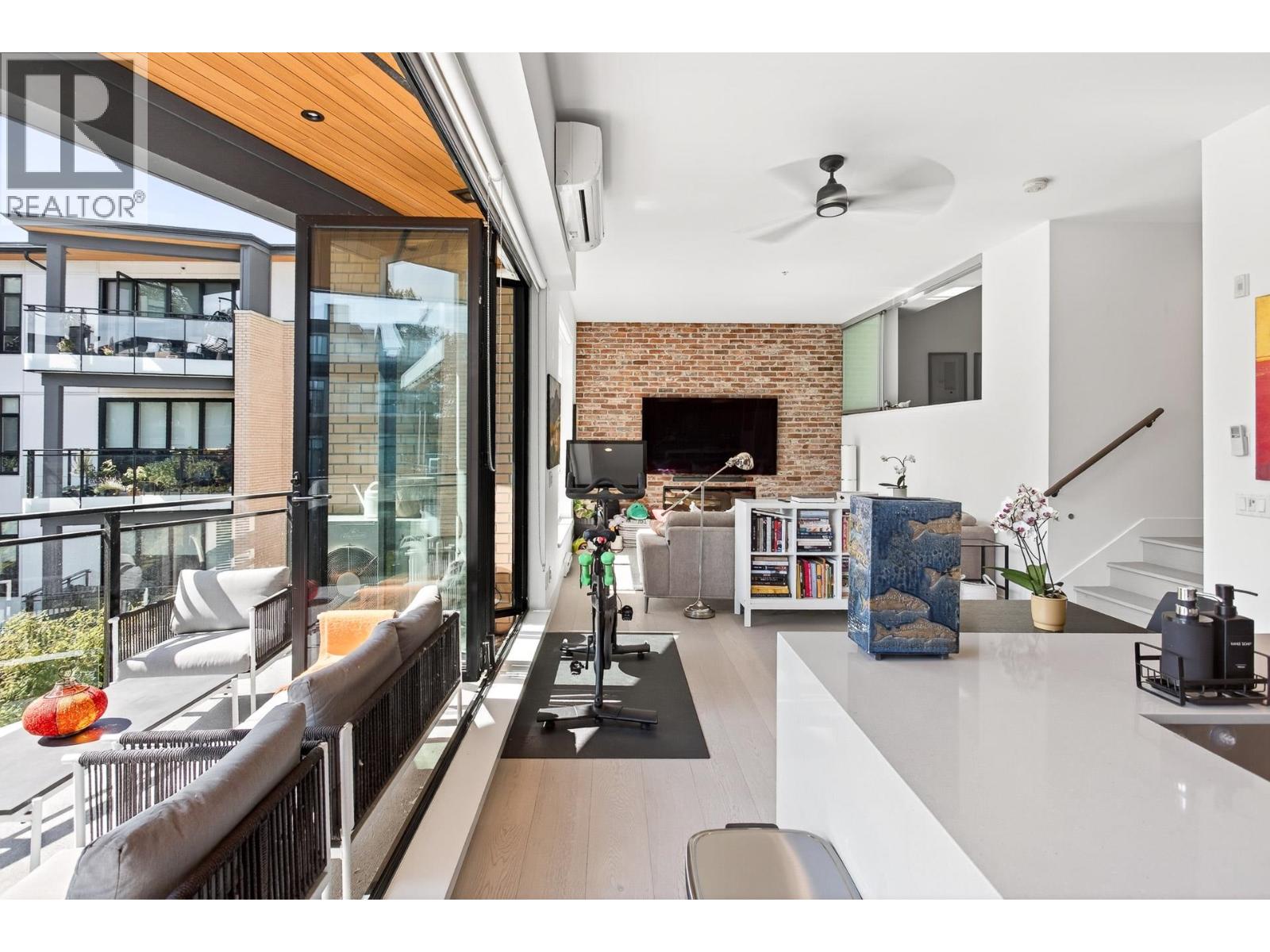 307 300 Salter Street, New Westminster, British Columbia  V3M 0L9 - Photo 12 - R3088875