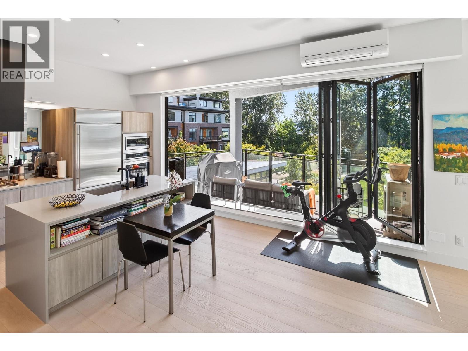 307 300 Salter Street, New Westminster, British Columbia  V3M 0L9 - Photo 5 - R3088875