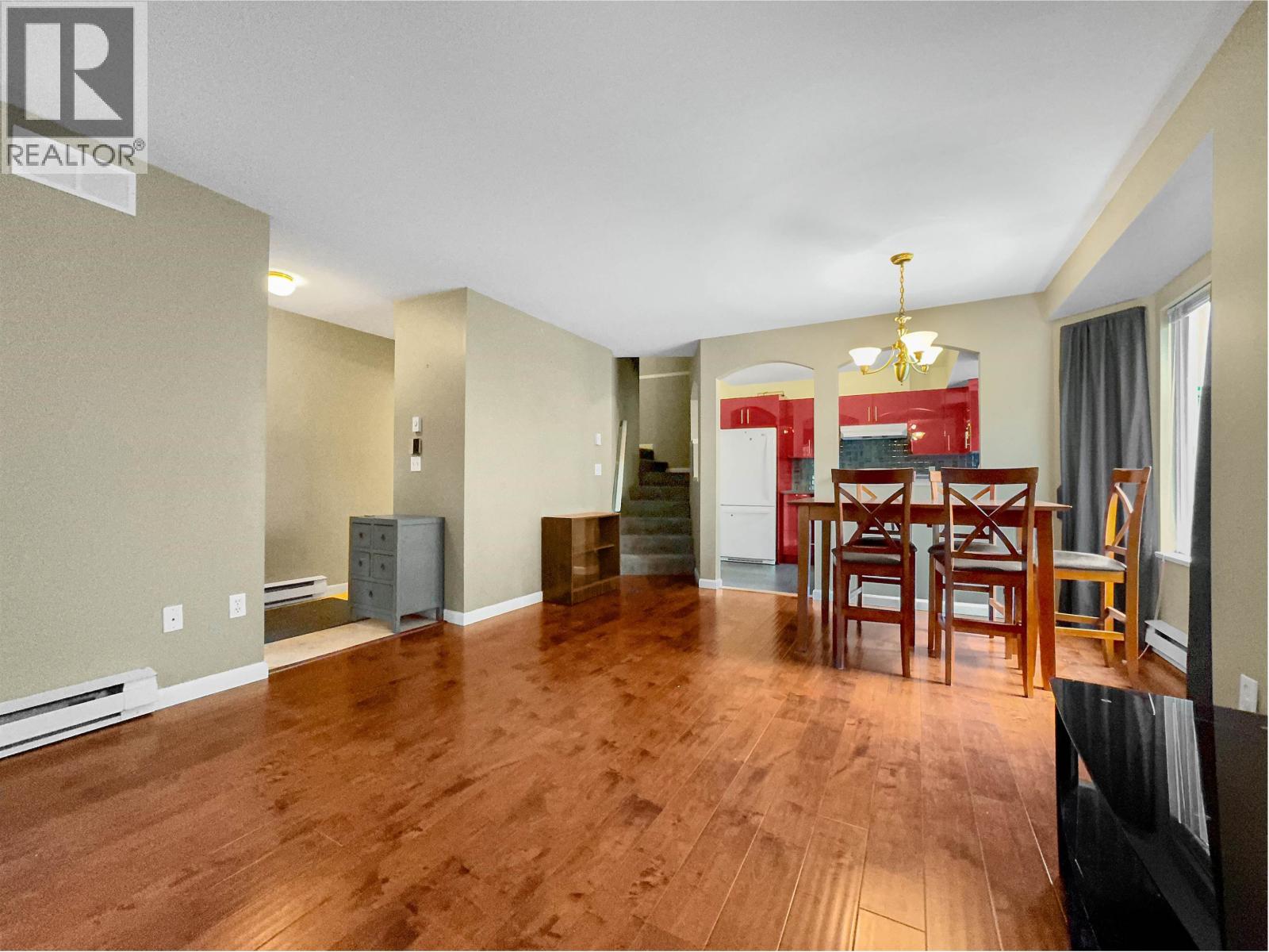 X 7175 18th Avenue, Burnaby, British Columbia  V3N 1K8 - Photo 5 - R3088864