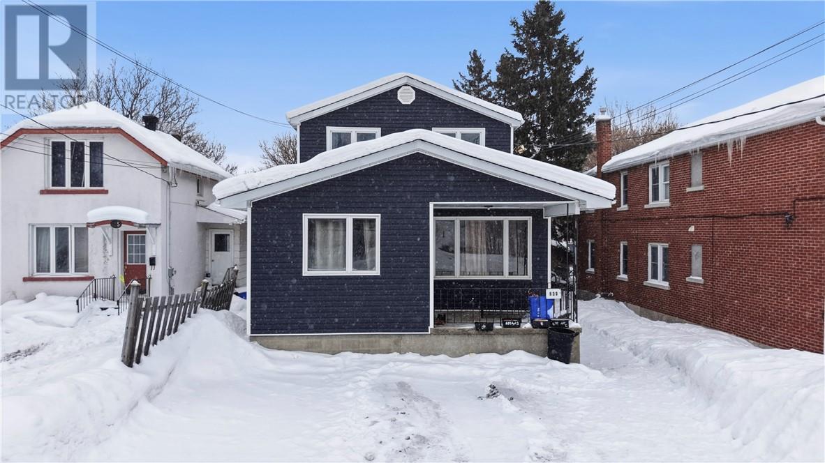 639 Ontario Street, Sudbury, Ontario  P3E 4K7 - Photo 2 - 2126401