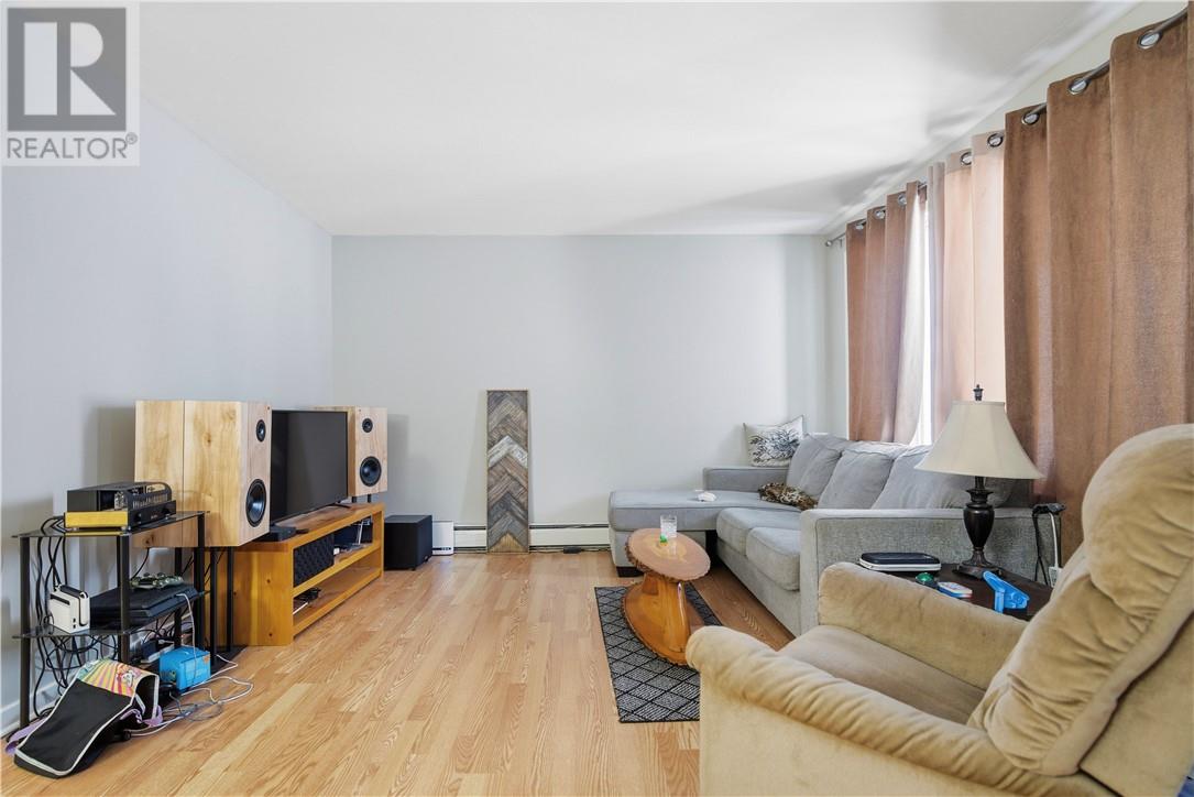 639 Ontario Street, Sudbury, Ontario  P3E 4K7 - Photo 33 - 2126401