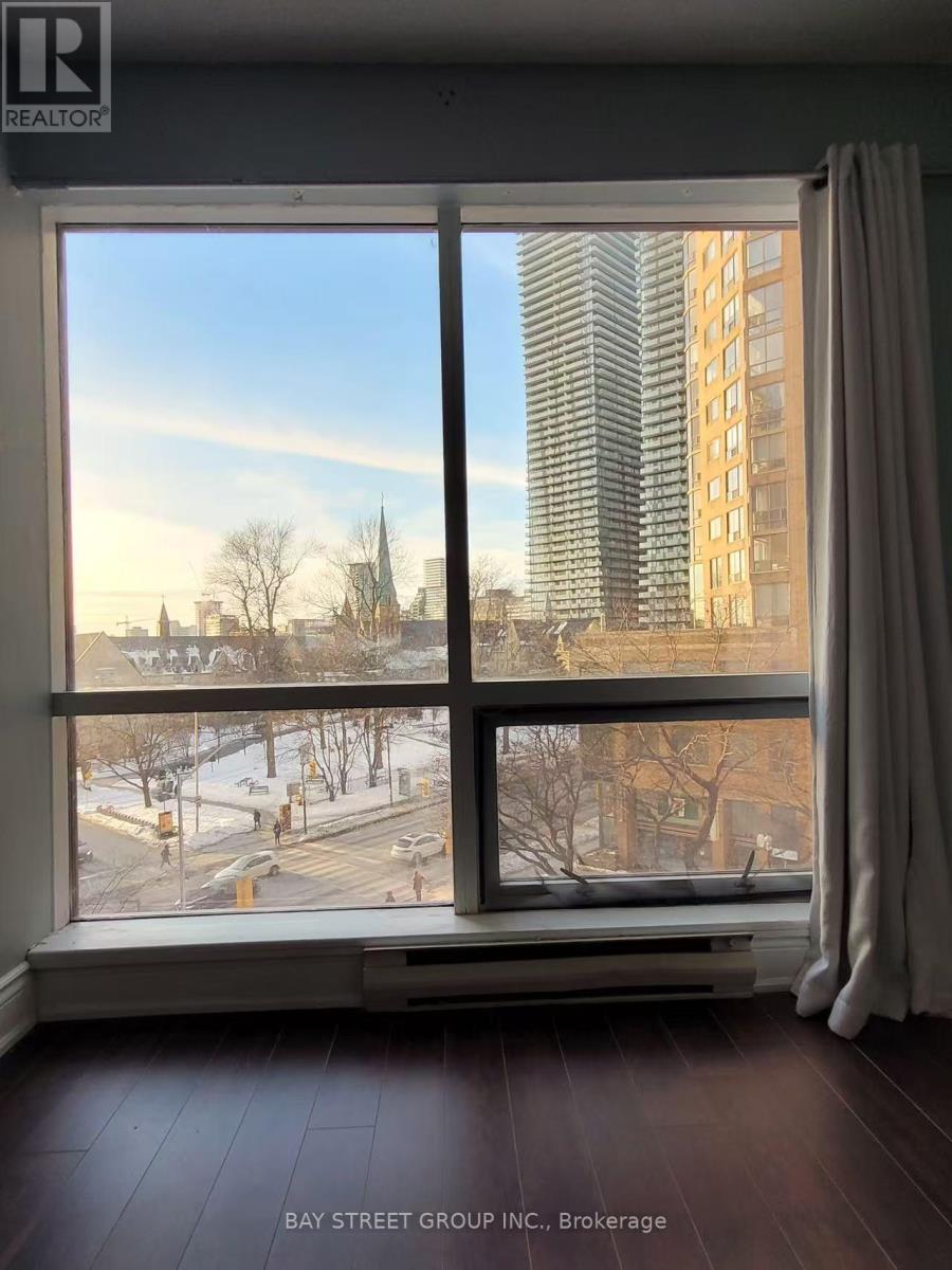 502 - 1001 Bay Street, Toronto (Bay Street Corridor), Ontario  M5S 3A6 - Photo 4 - C12778766