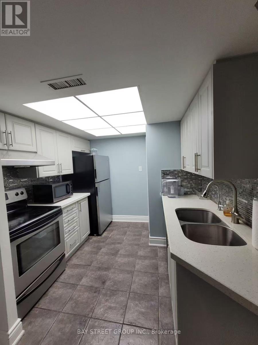 502 - 1001 Bay Street, Toronto (Bay Street Corridor), Ontario  M5S 3A6 - Photo 9 - C12778766