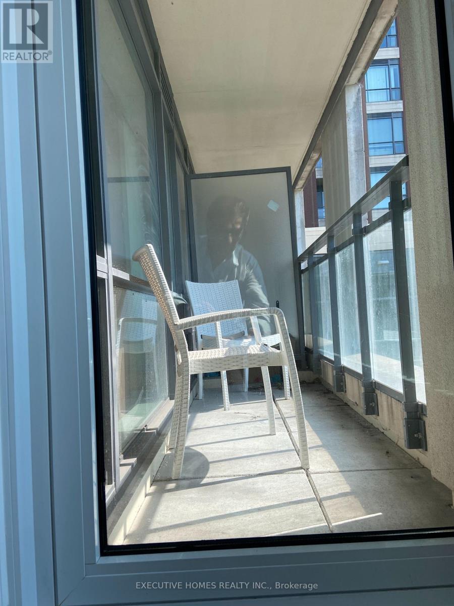 219 - 23 Glebe Road W, Toronto, Ontario  M5P 0A1 - Photo 11 - C12778772