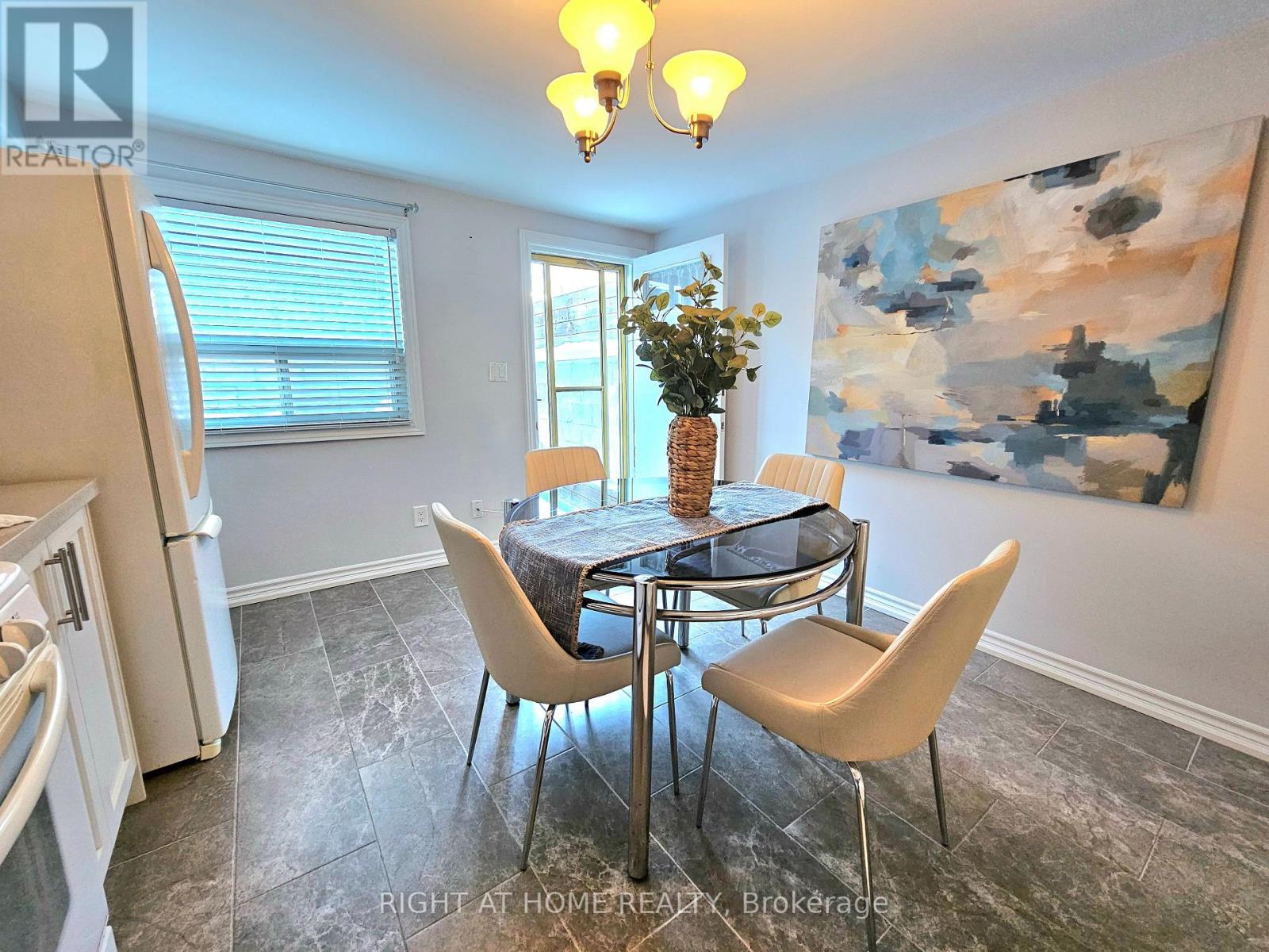 50 Argyle Street, Toronto, Ontario  M6J 1N6 - Photo 18 - C12778782