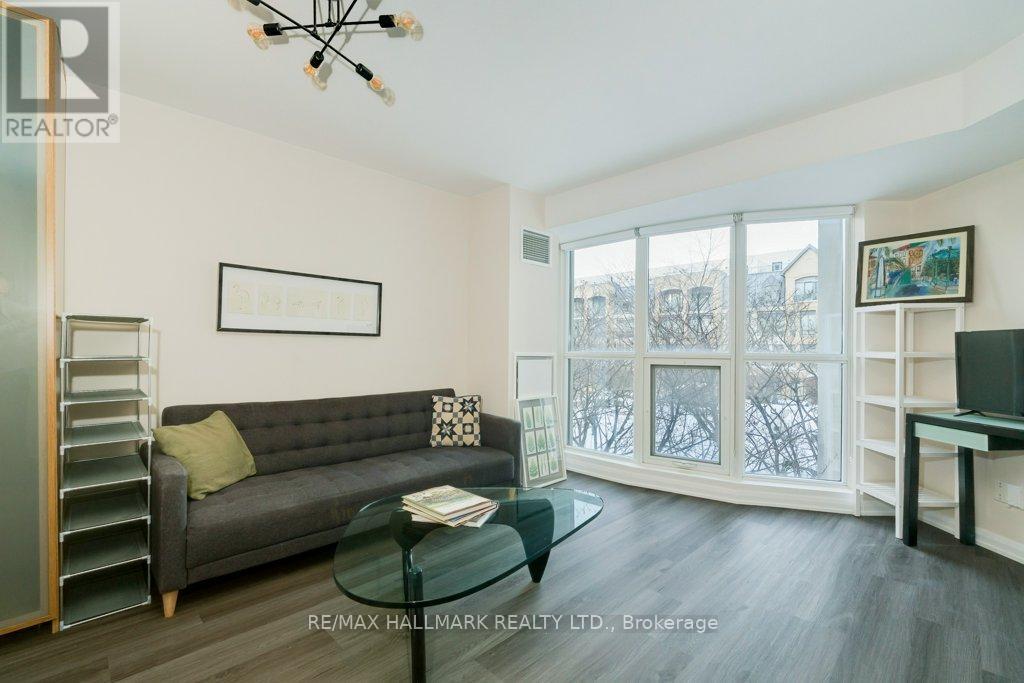 327 - 18 Beverley Street, Toronto (Kensington-Chinatown), Ontario  M5T 3L2 - Photo 2 - C12778794