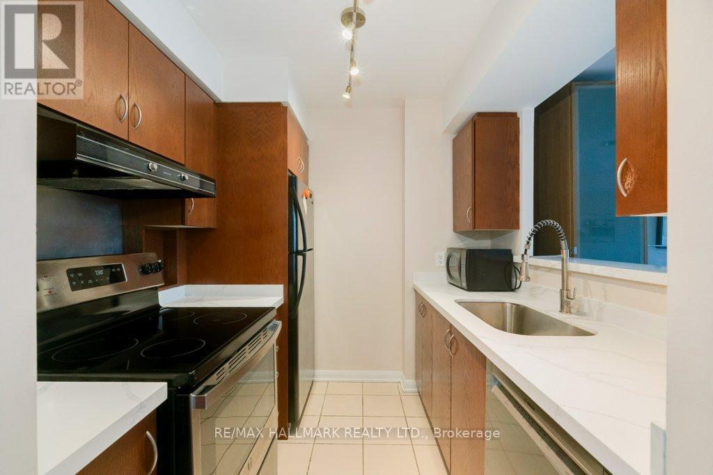 327 - 18 Beverley Street, Toronto (Kensington-Chinatown), Ontario  M5T 3L2 - Photo 5 - C12778794