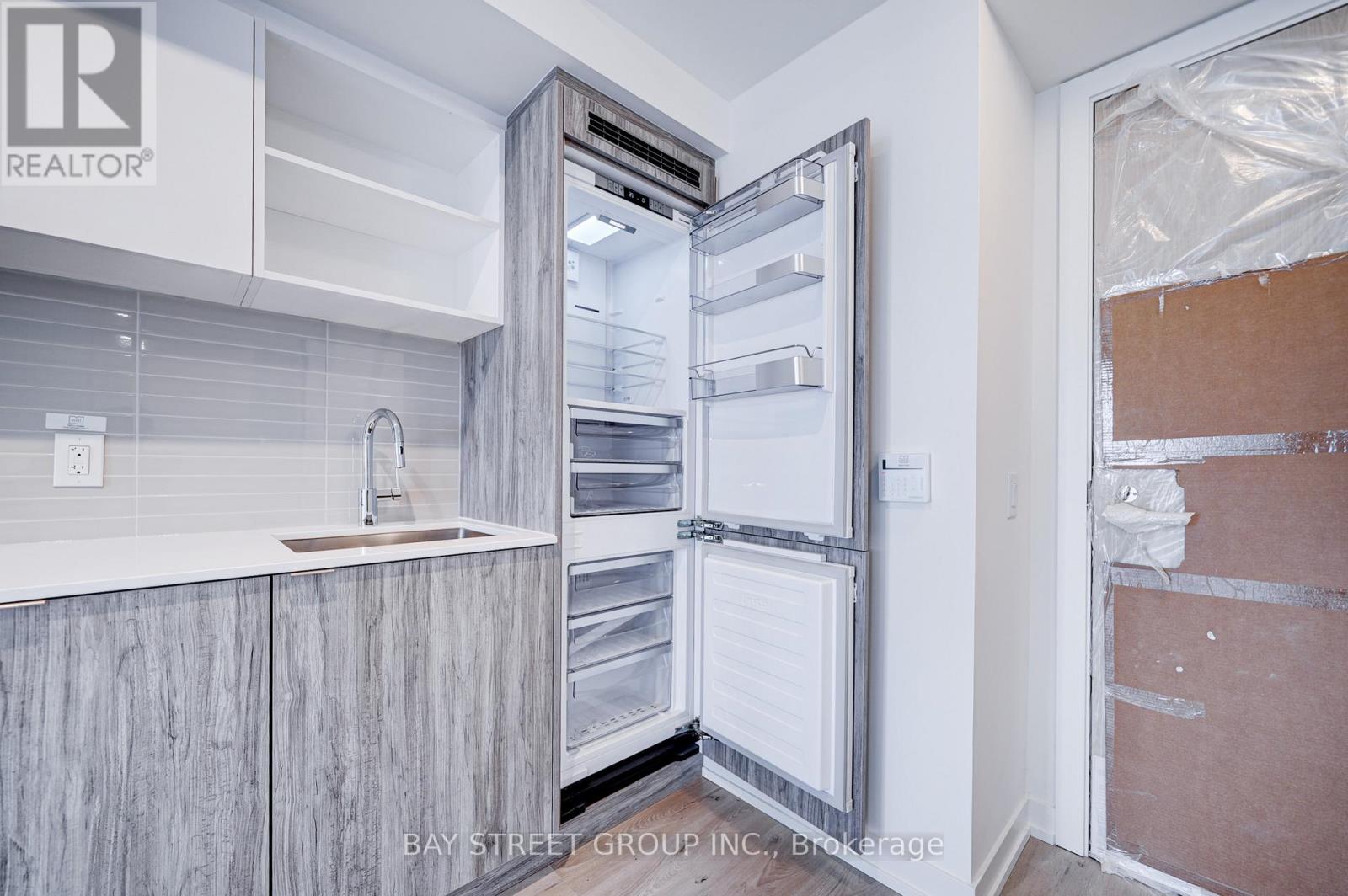 4105 - 138 Downes Street, Toronto, Ontario  M5E 0E4 - Photo 17 - C12778810