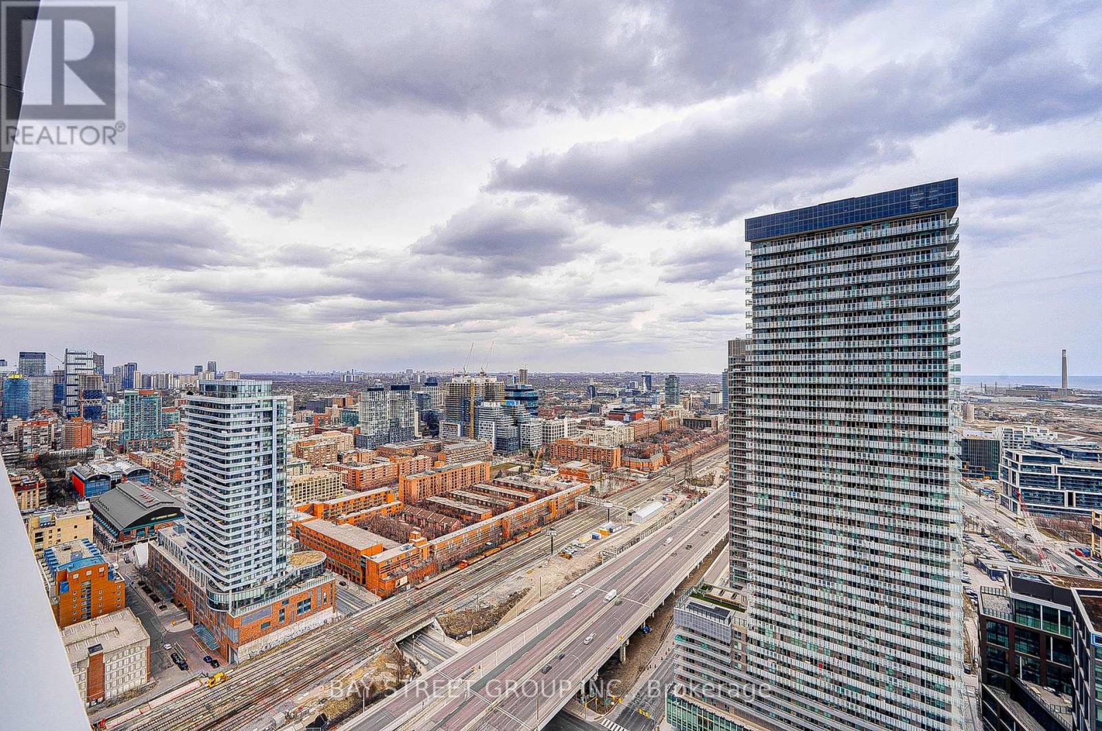 4105 - 138 Downes Street, Toronto, Ontario  M5E 0E4 - Photo 36 - C12778810