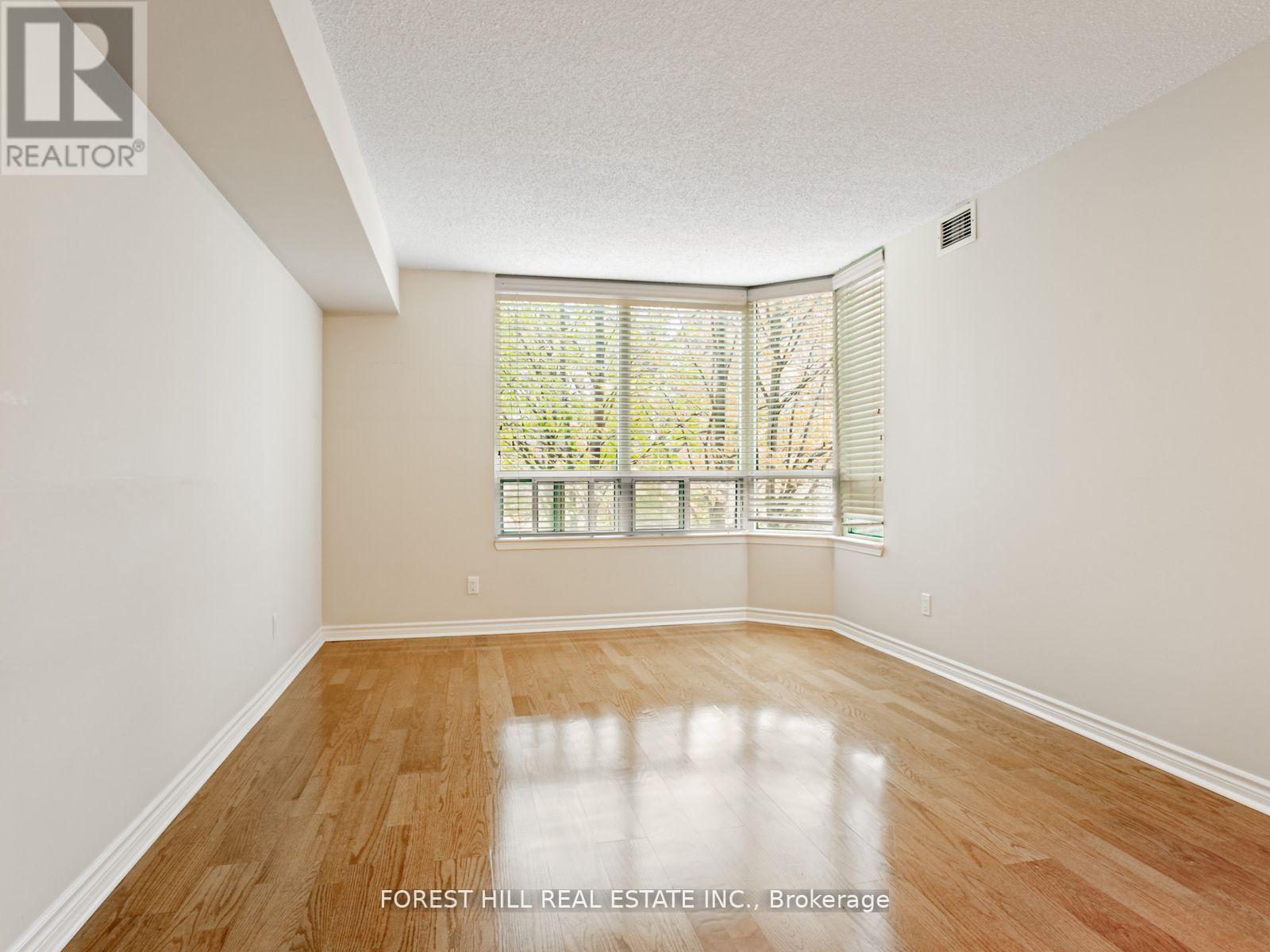 310 - 8 Covington Road, Toronto (Englemount-Lawrence), Ontario  M6A 3E5 - Photo 22 - C12778854