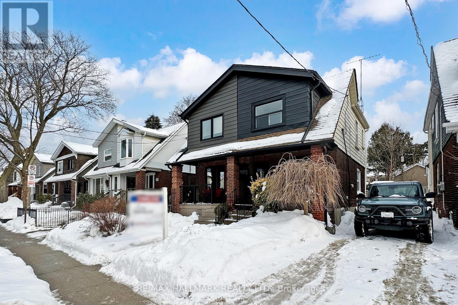 39 HILTZ AVENUE, Toronto, Ontario