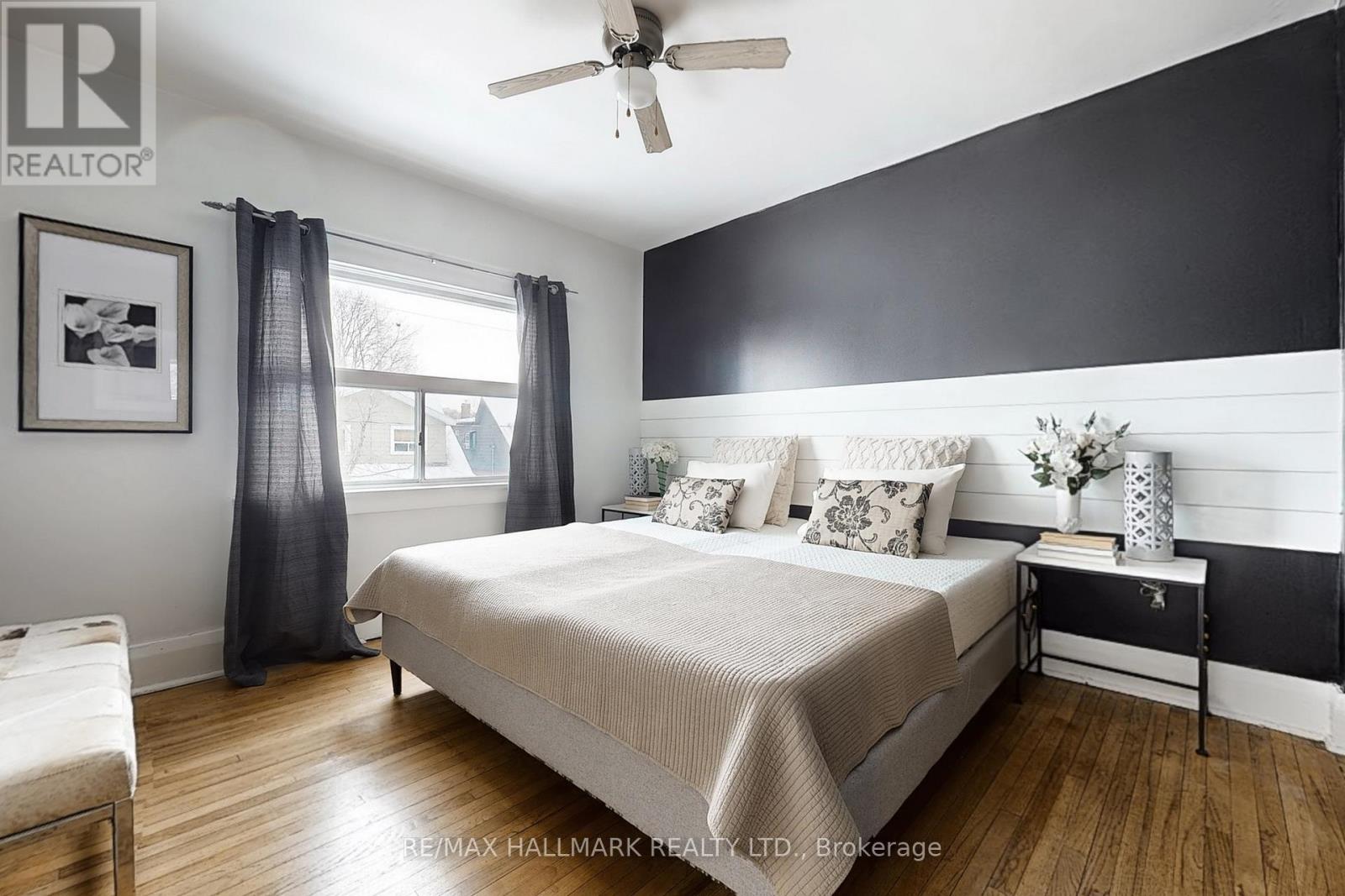 39 Hiltz Avenue, Toronto, Ontario  M4L 2N6 - Photo 21 - E12778858