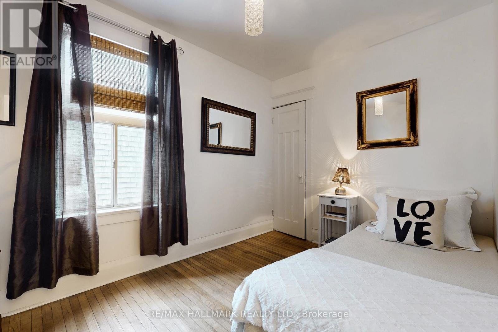 39 Hiltz Avenue, Toronto, Ontario  M4L 2N6 - Photo 24 - E12778858