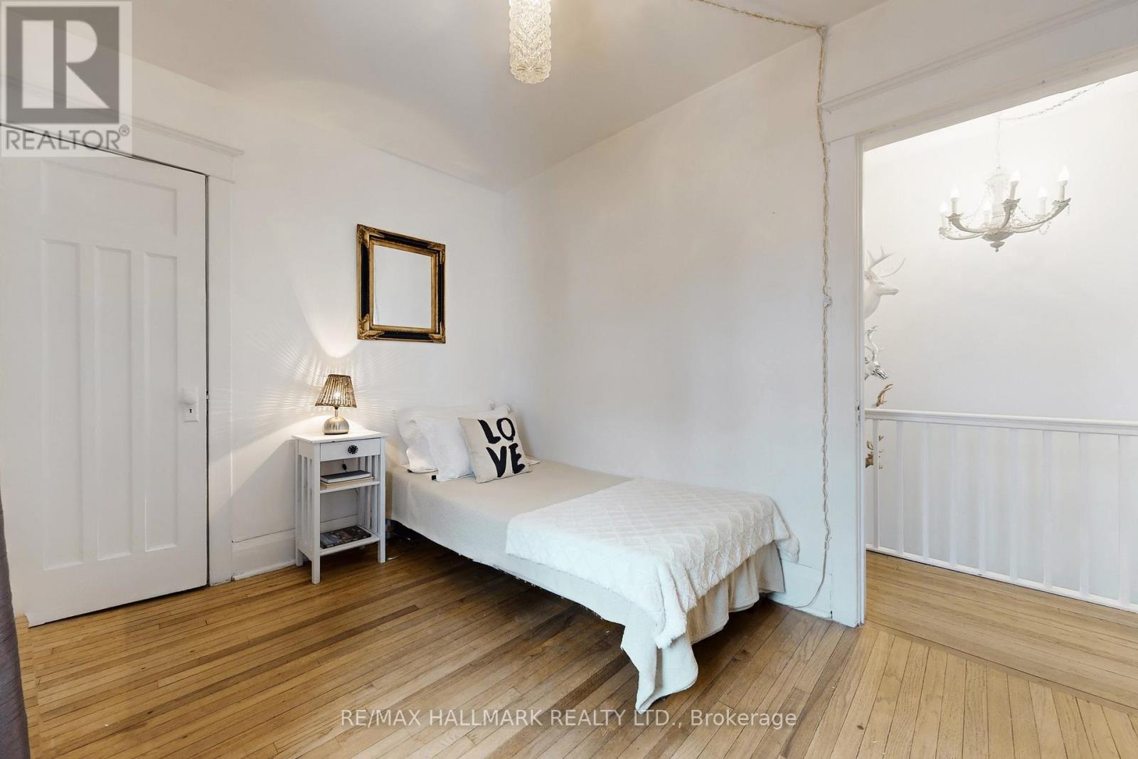 39 Hiltz Avenue, Toronto, Ontario  M4L 2N6 - Photo 25 - E12778858