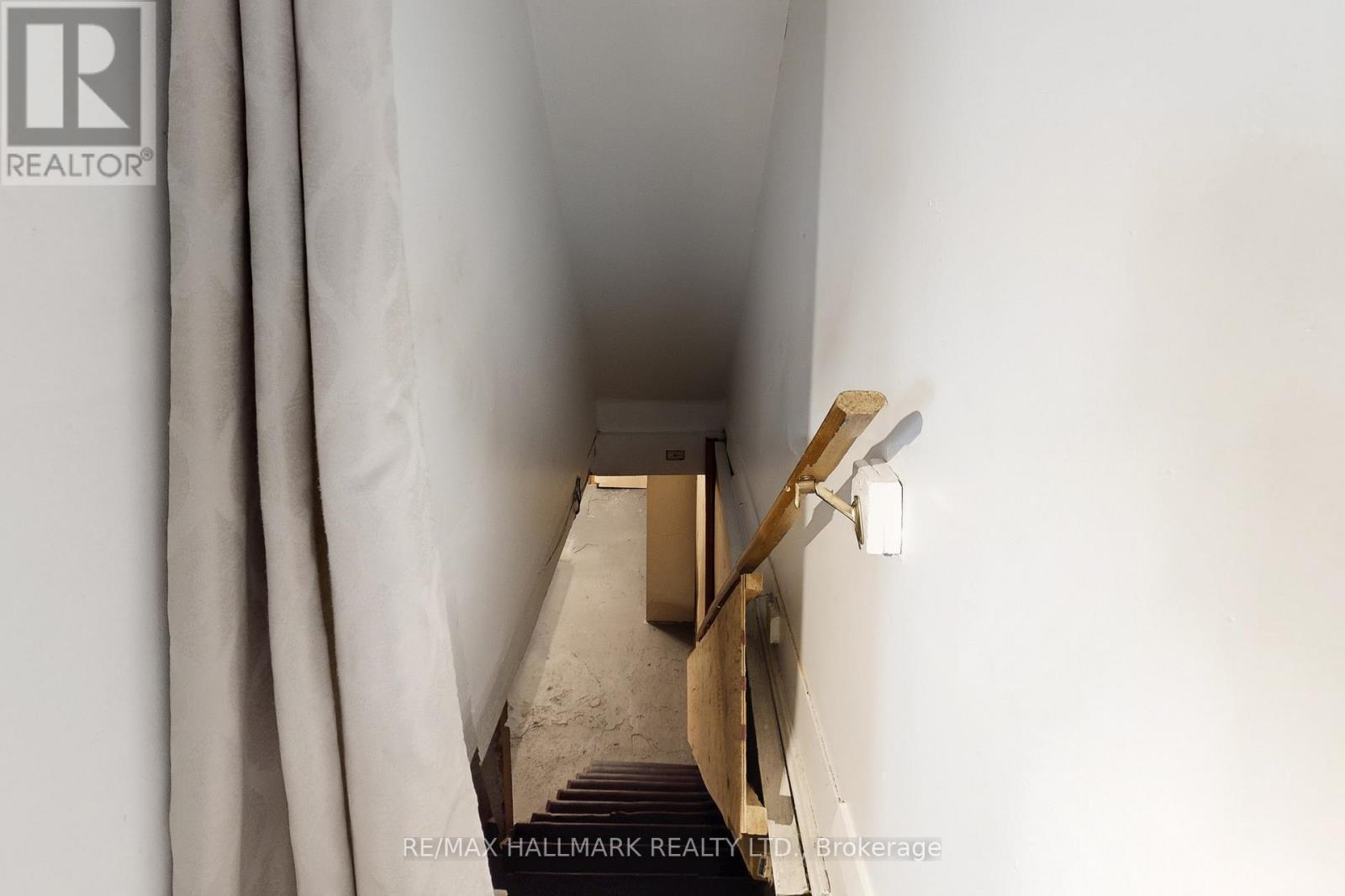 39 Hiltz Avenue, Toronto, Ontario  M4L 2N6 - Photo 30 - E12778858