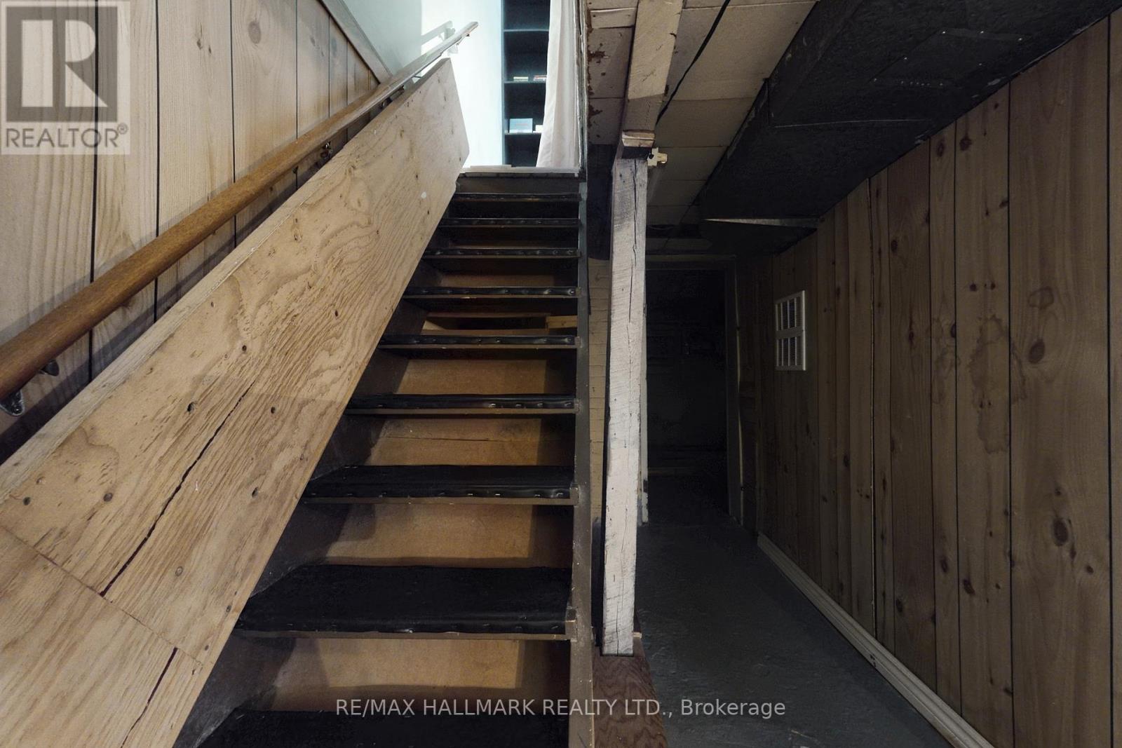 39 Hiltz Avenue, Toronto, Ontario  M4L 2N6 - Photo 31 - E12778858