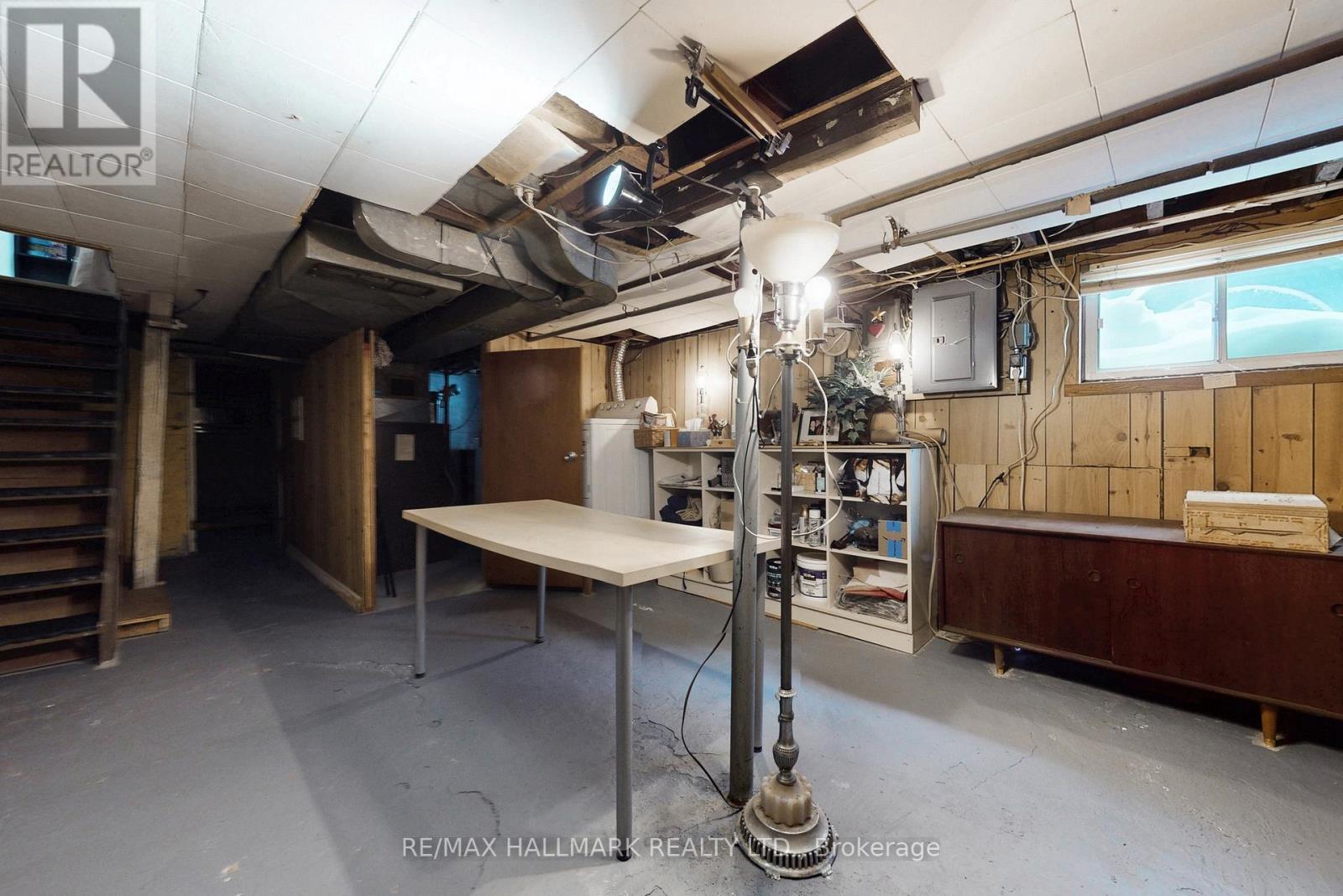 39 Hiltz Avenue, Toronto, Ontario  M4L 2N6 - Photo 34 - E12778858