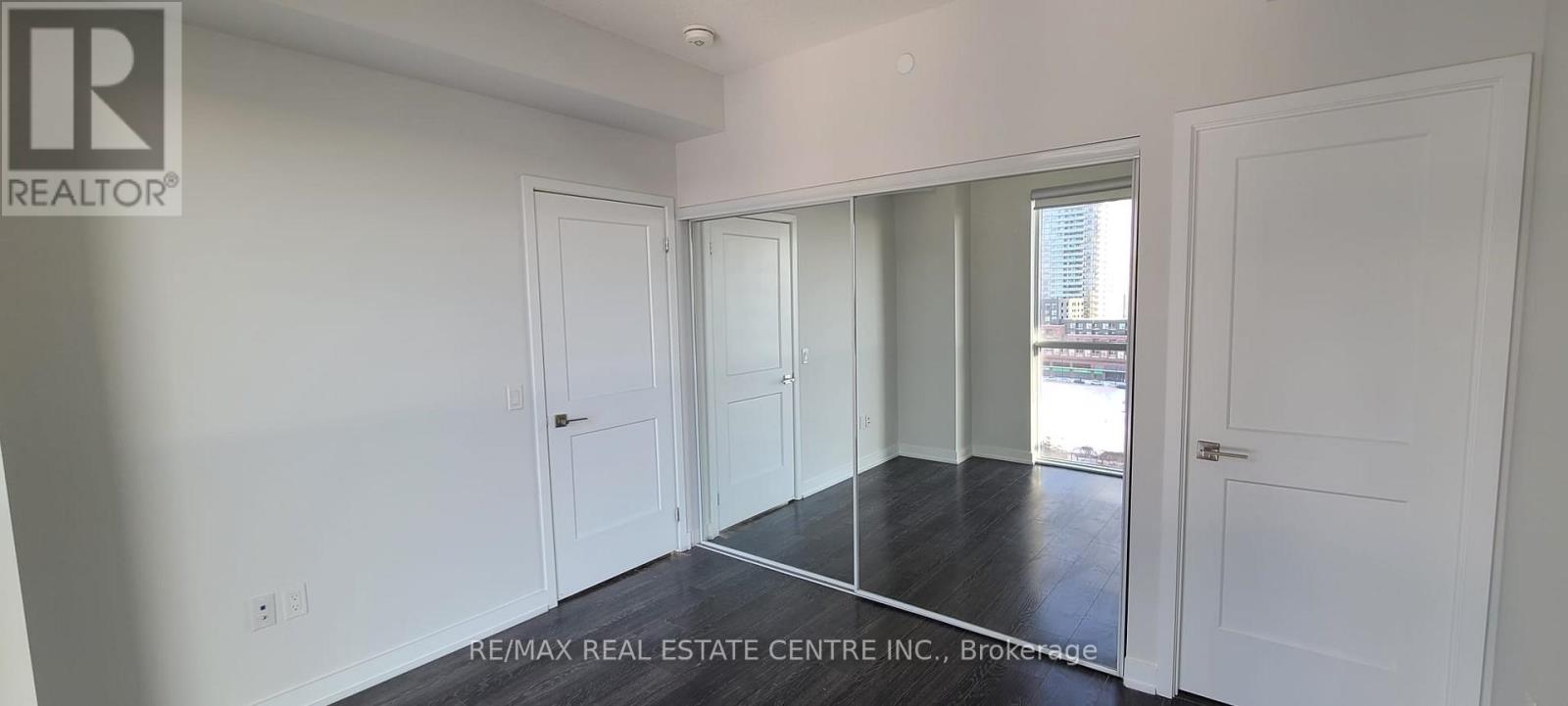 1215 - 4055 Parkside Village Drive, Mississauga, Ontario  L5B 0K8 - Photo 27 - W12587086