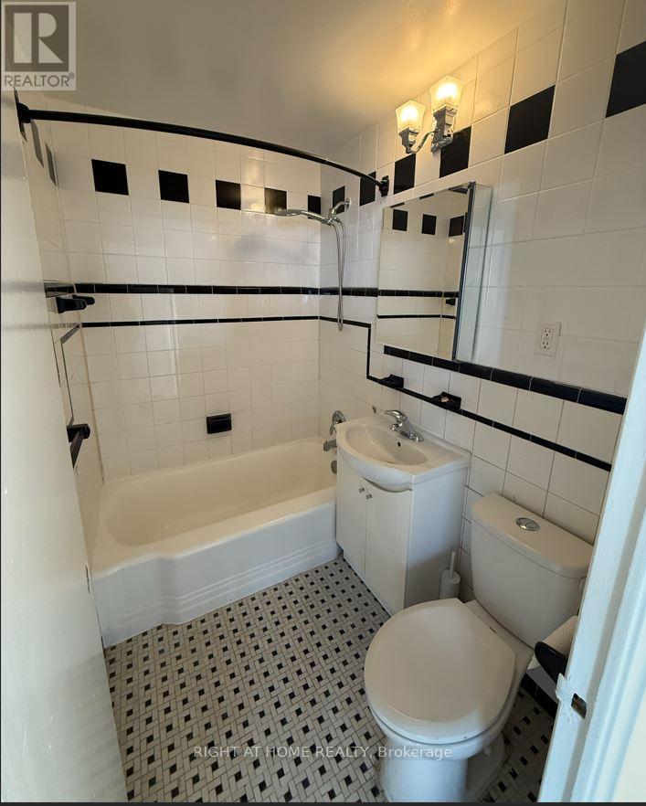 502 - 2 Royal York Road, Toronto, Ontario  M8V 2S6 - Photo 15 - W12724356