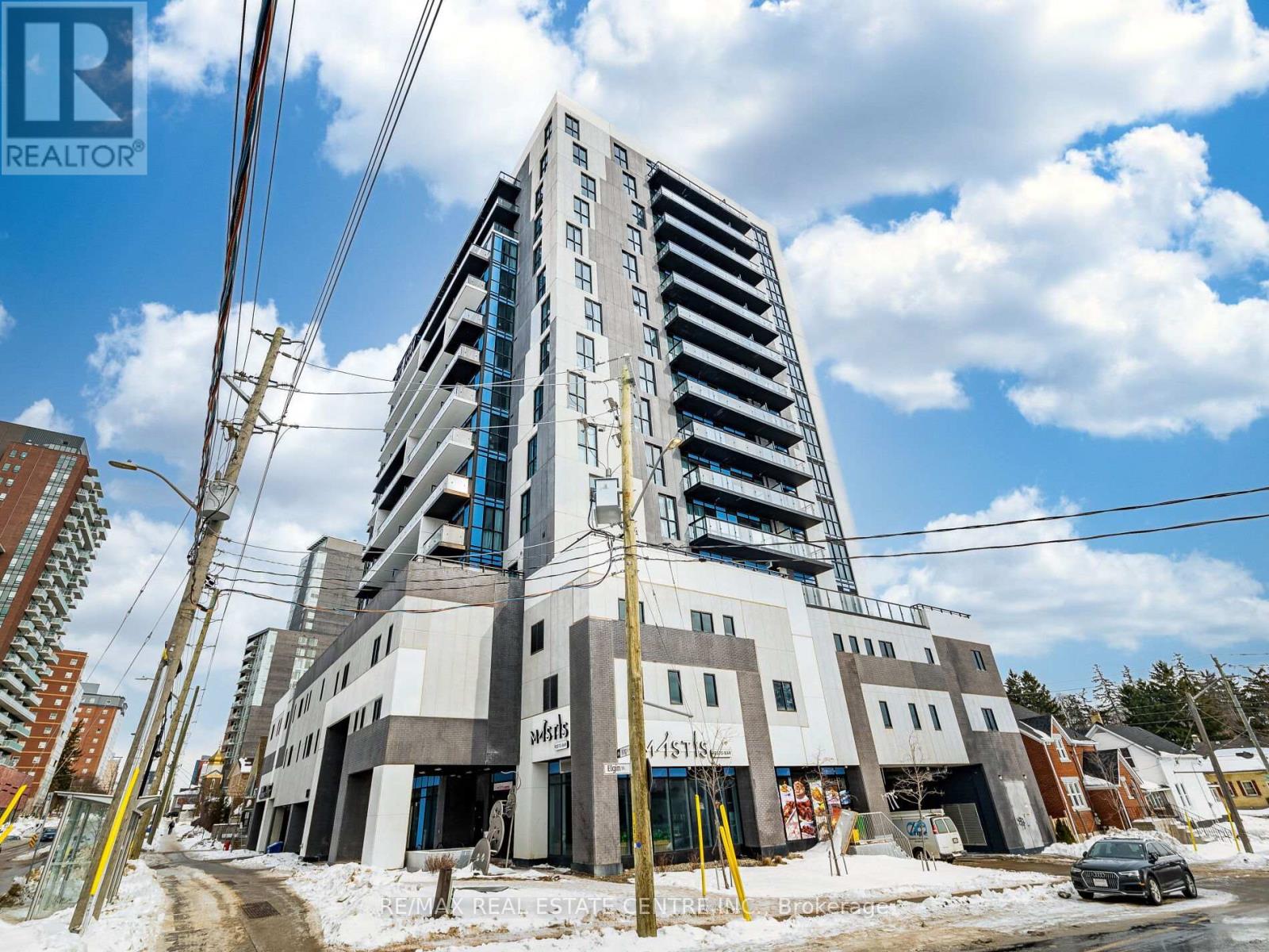 1007 - 128 King Street N, Waterloo, Ontario  N2J 2X9 - Photo 2 - X12745140