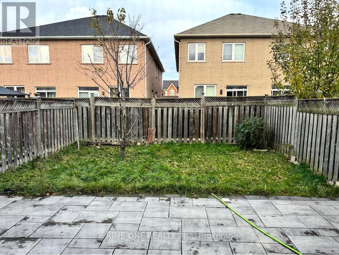 25 Jack Monkman Crescent, Markham (Cedarwood), Ontario  L3S 0A3 - Photo 12 - N12778756