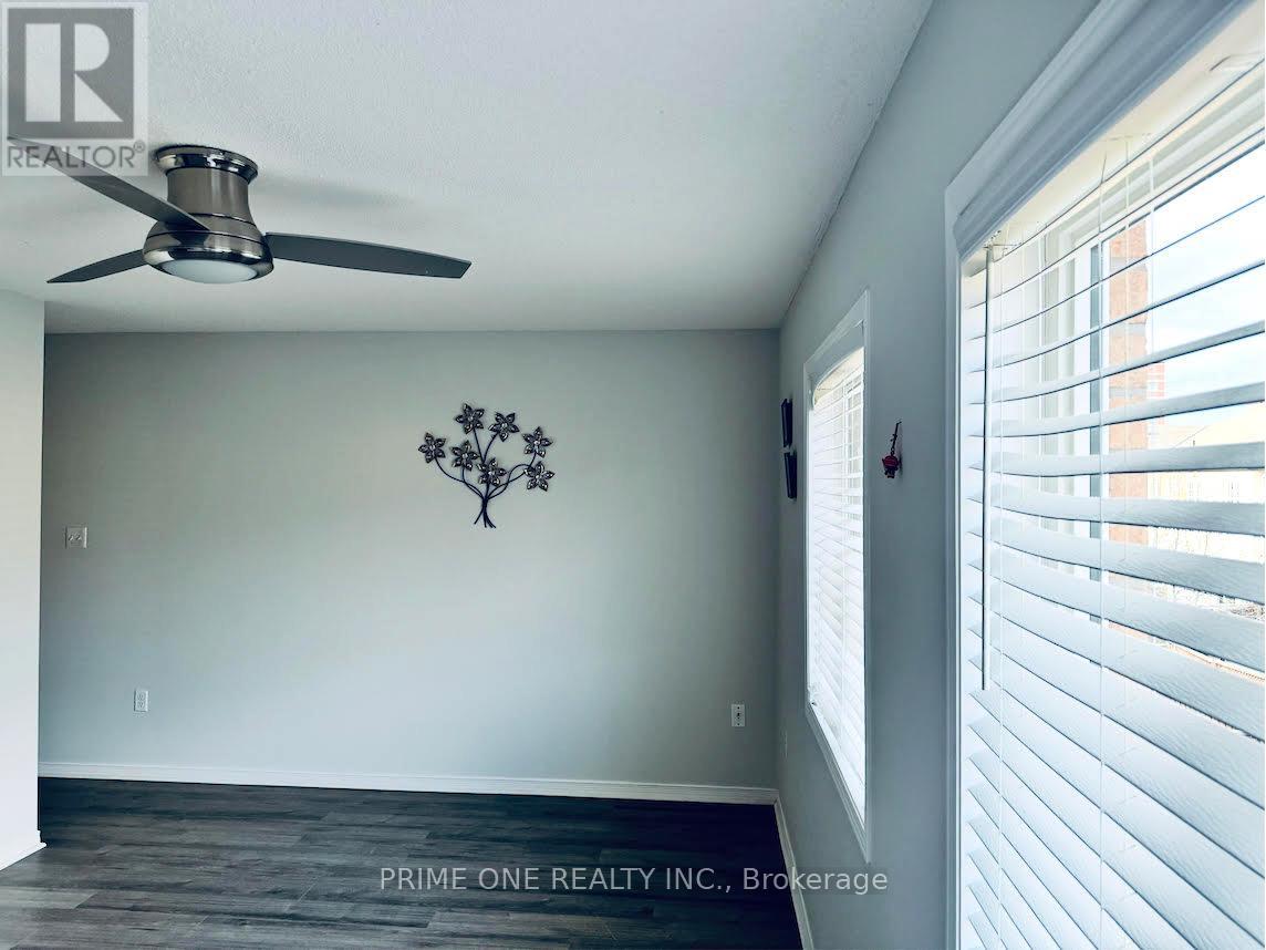 25 Jack Monkman Crescent, Markham (Cedarwood), Ontario  L3S 0A3 - Photo 8 - N12778756