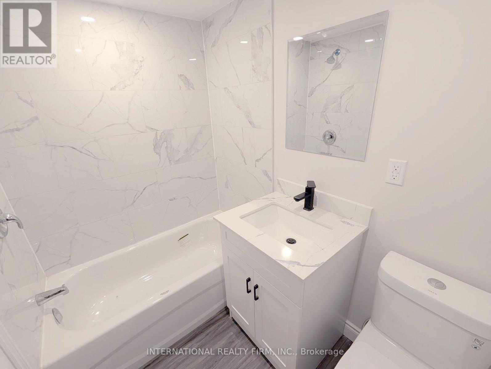 Bsmt - 198 Cherrywood Drive, Newmarket (Bristol-London), Ontario  L3Y 2X8 - Photo 9 - N12778800