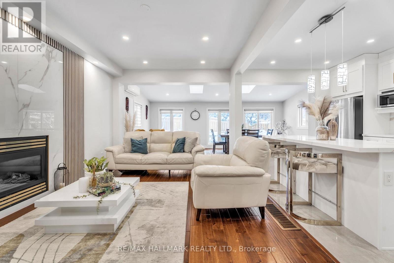 Main - 30 Painted Rock Avenue, Richmond Hill, Ontario  L4S 1R6 - Photo 9 - N12778820